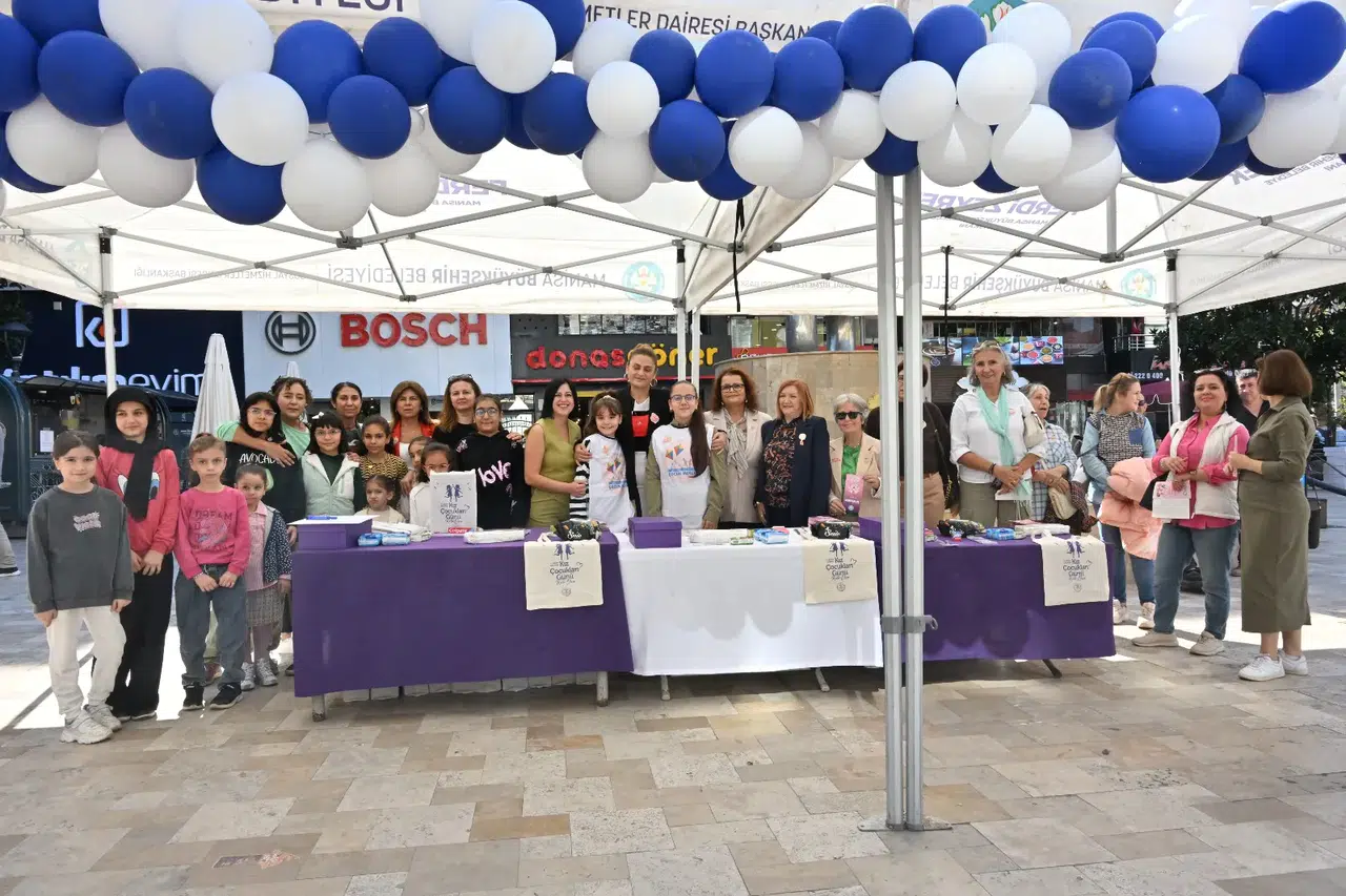 Kız çocukları için farkındalık oluşturdular