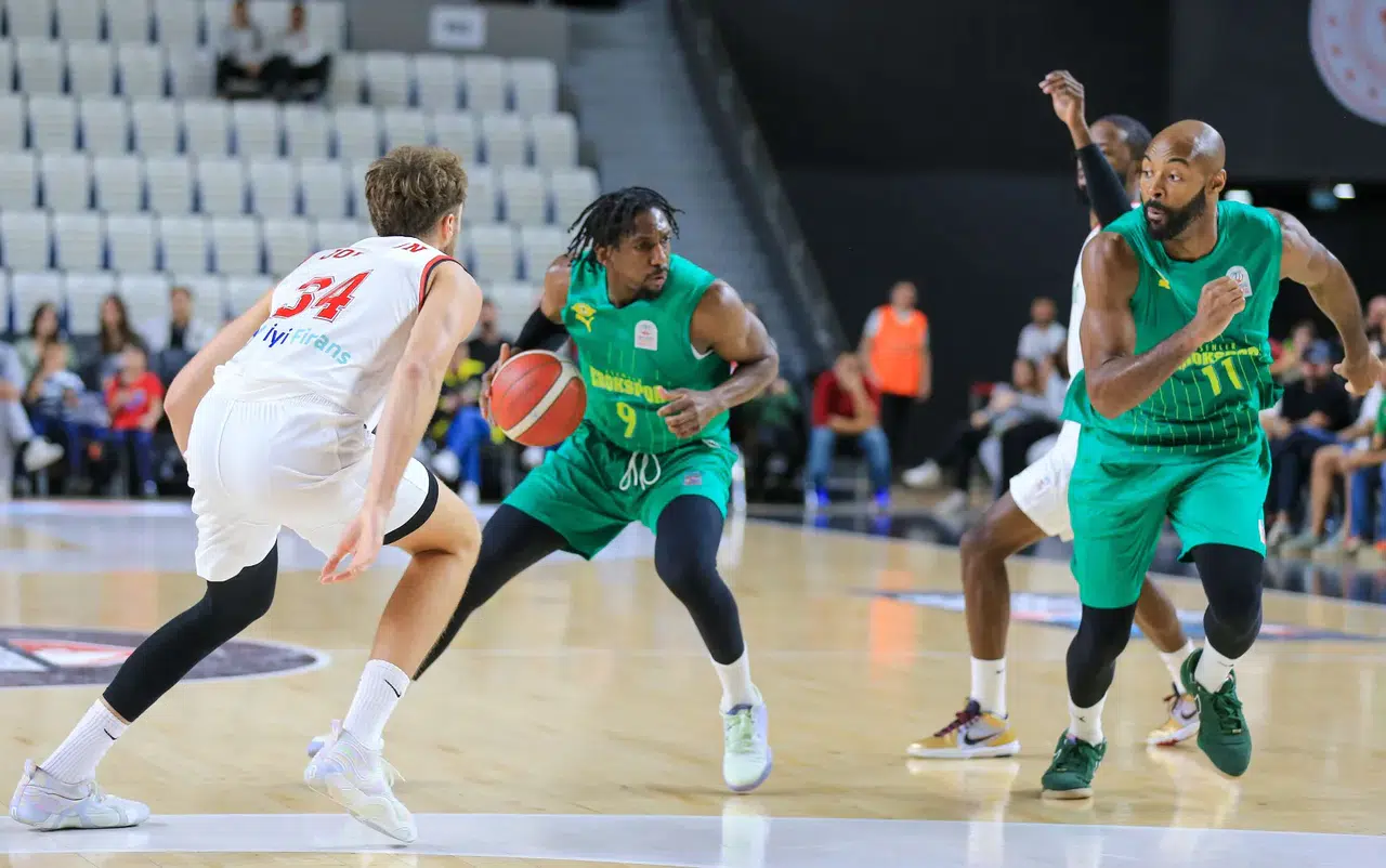 Manisa Basket evinde mağlup oldu