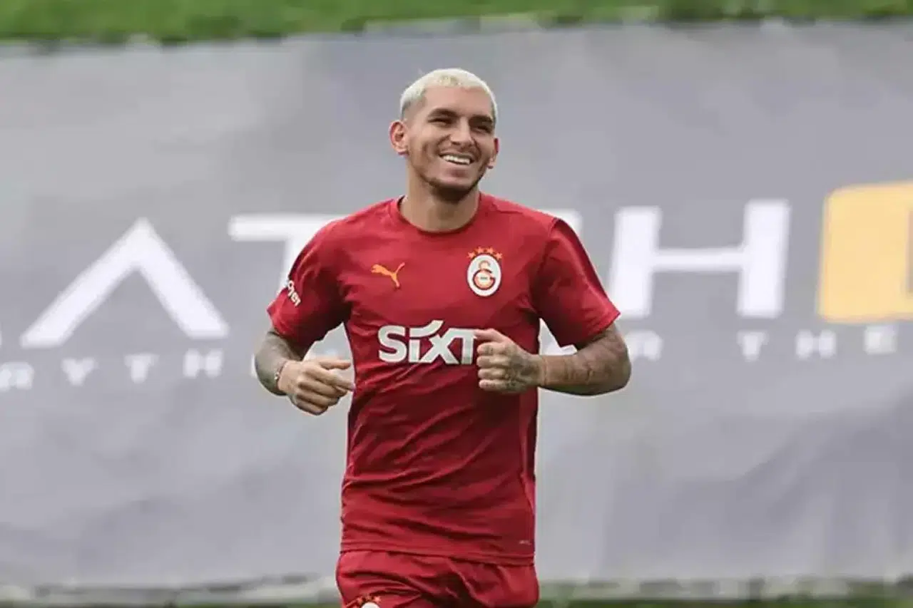 Lucas Torreira'ya Bebek'te çiçekçi engeli