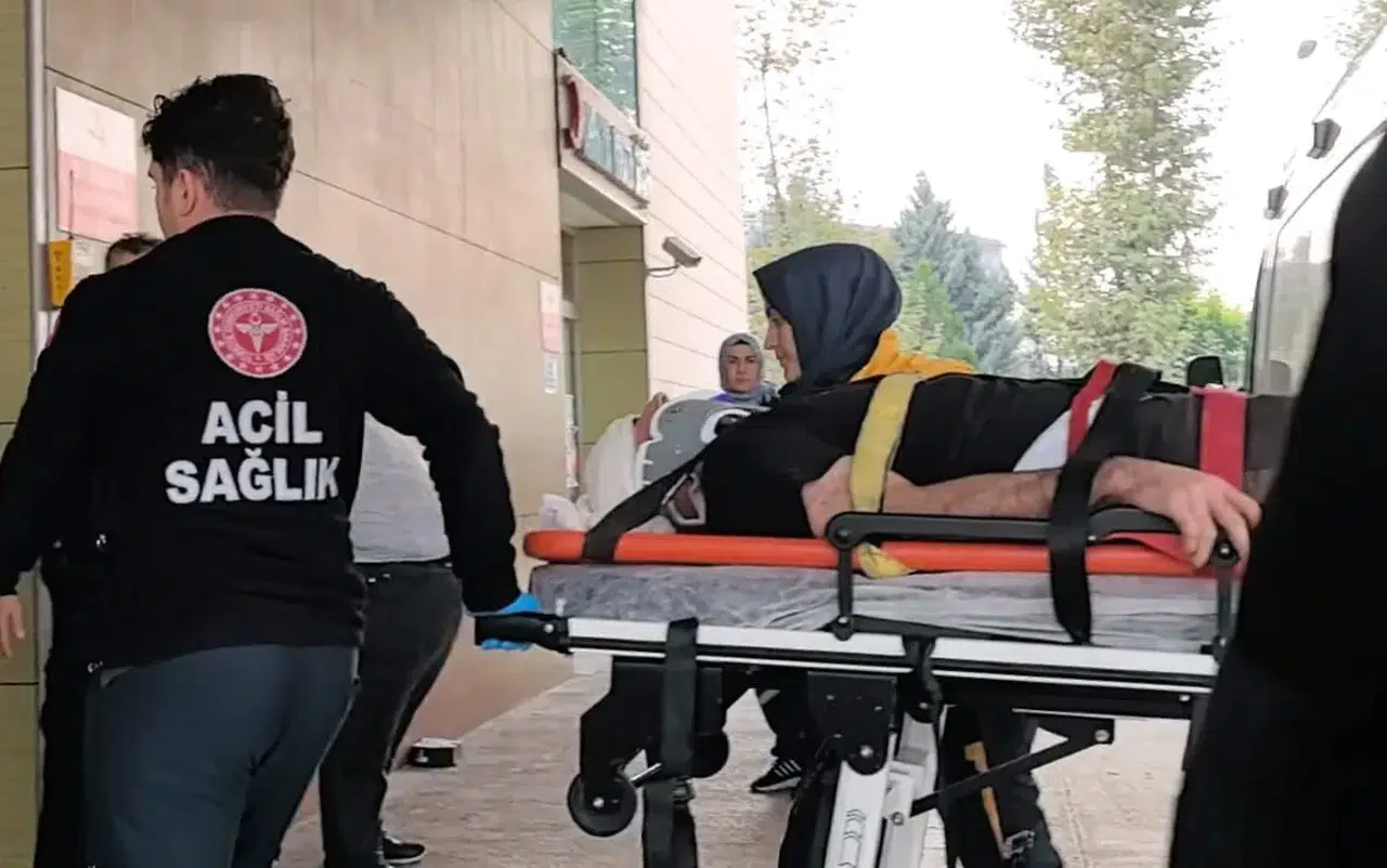 Fabrikada feci kaz! Makine motoru işçinin kafasına çarptı
