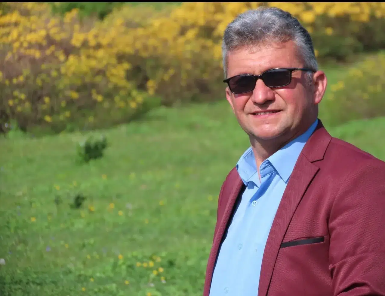 Sahnede kalp krizi geçirerek can verdi