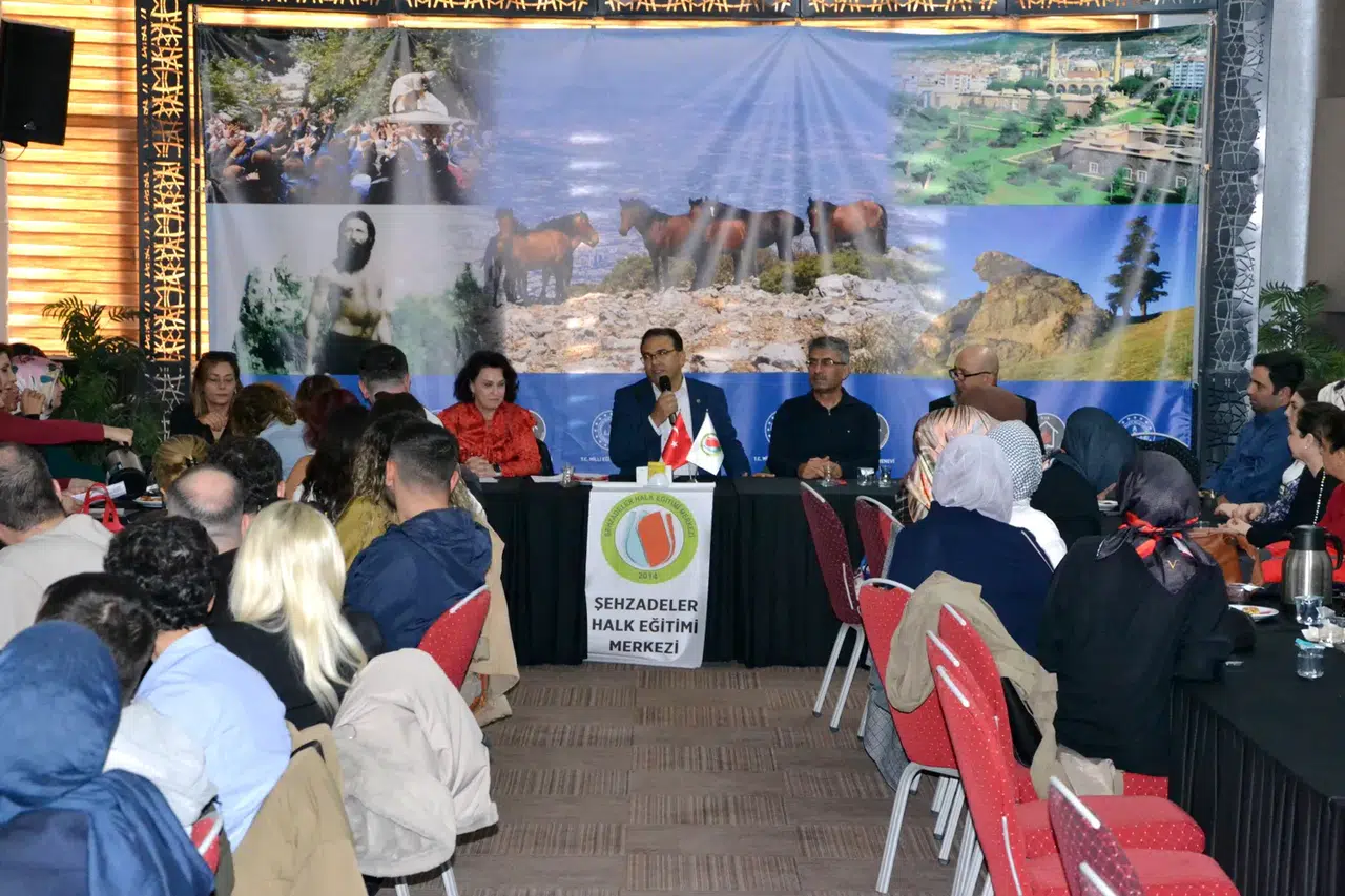 Şehzadeler Halk Eğitim Merkezi Yeşil Vatan Projelerine önem verecek