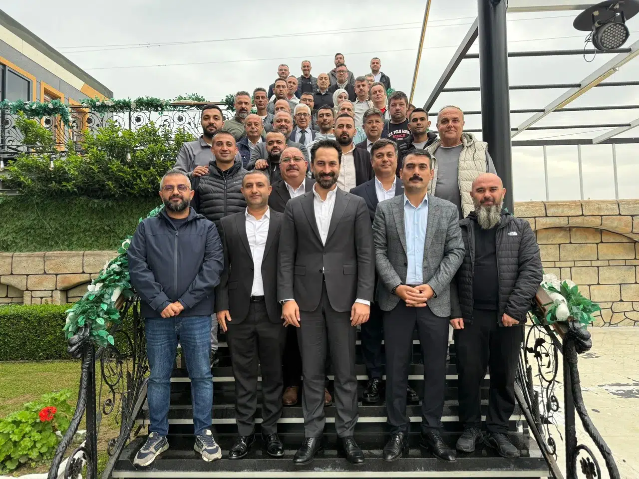 Mücahit Arınç: Manisa’nın yeniden yükselişi için sahadayız