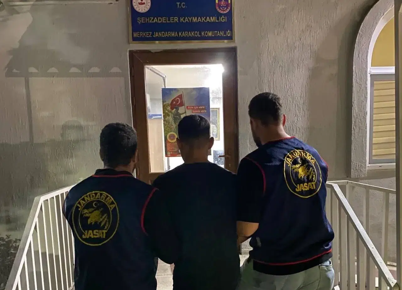 27 yıl hapis cezası vardı! Firari şahıs jandarmadan kaçamadı