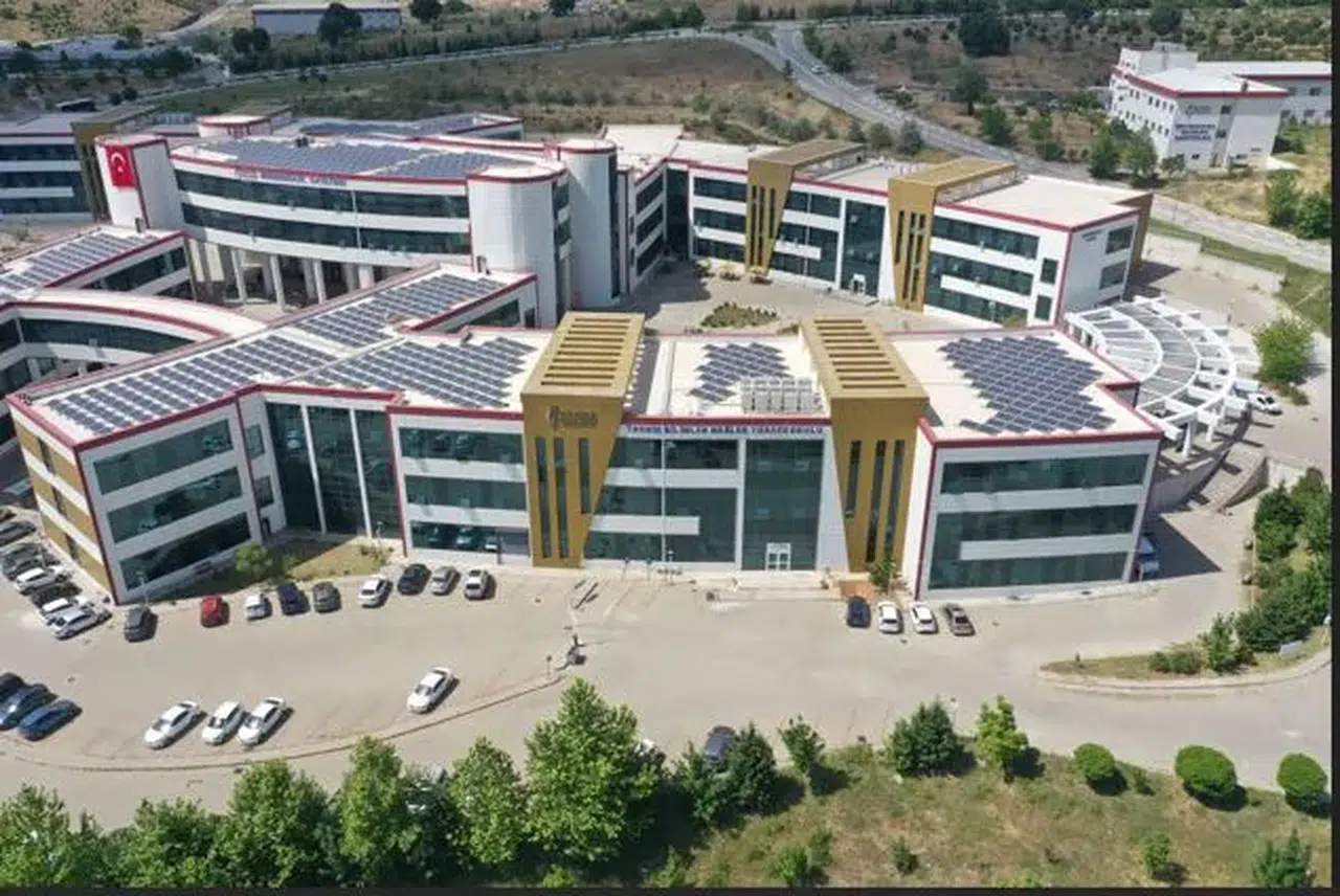 MCBÜ elektriğini güneşten üretecek
