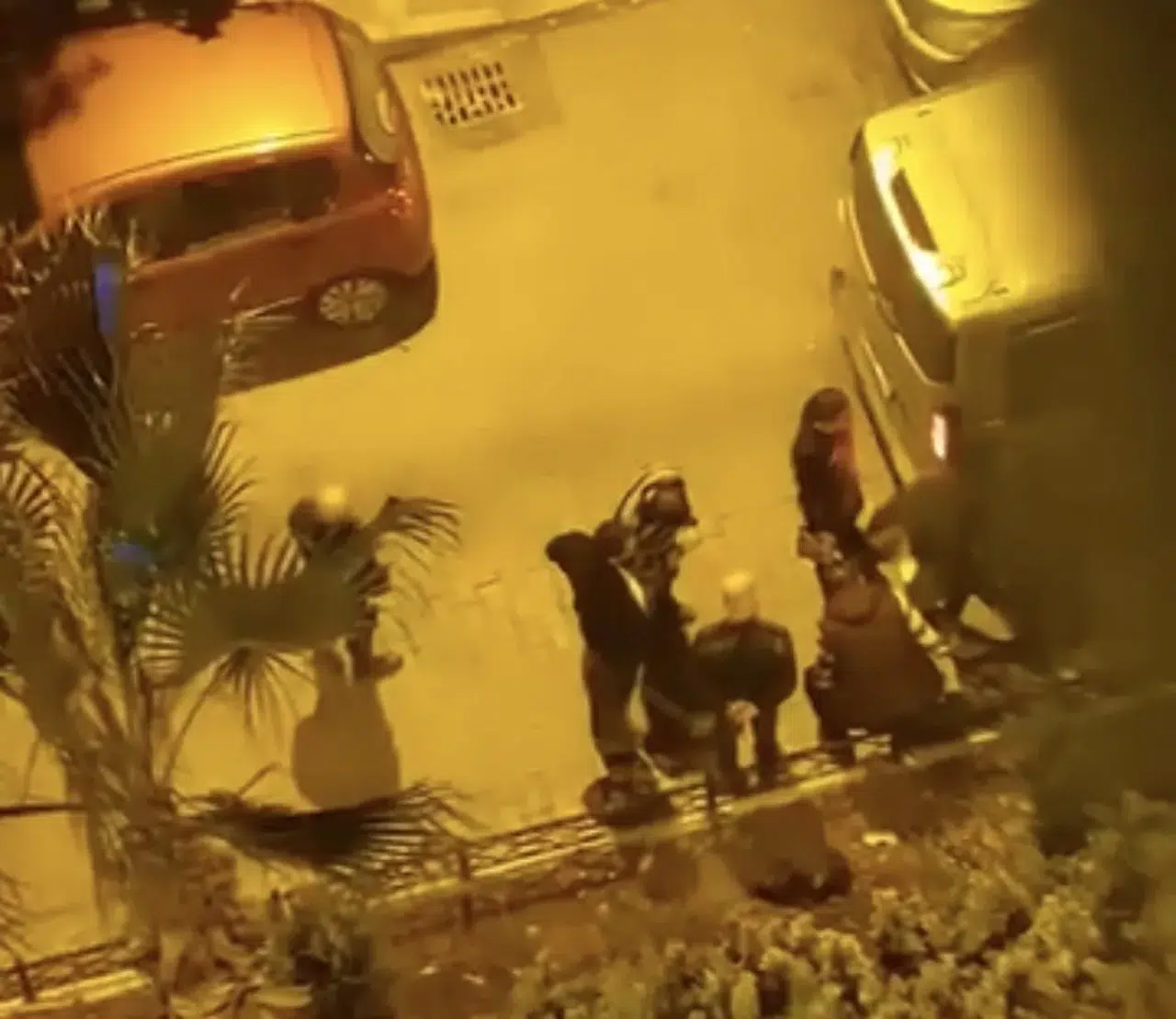 Uydu tamircisi apartman boşluğuna düşerek hayatını kaybetti