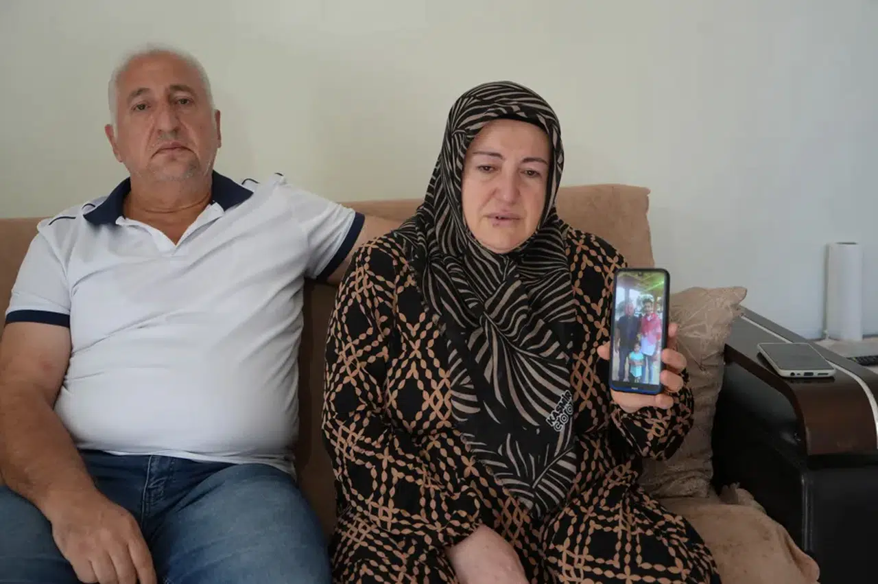 1,5 yıldır görmediği oğlundan bir ses duymayı bekliyor