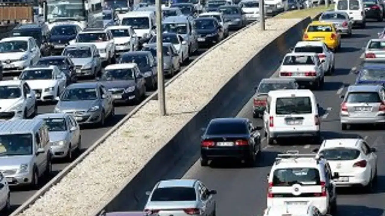 29 Ekim 2025 İstanbul Trafiğe Kapalı Yollar ve Alternatif Güzergahlar Belli Oldu!