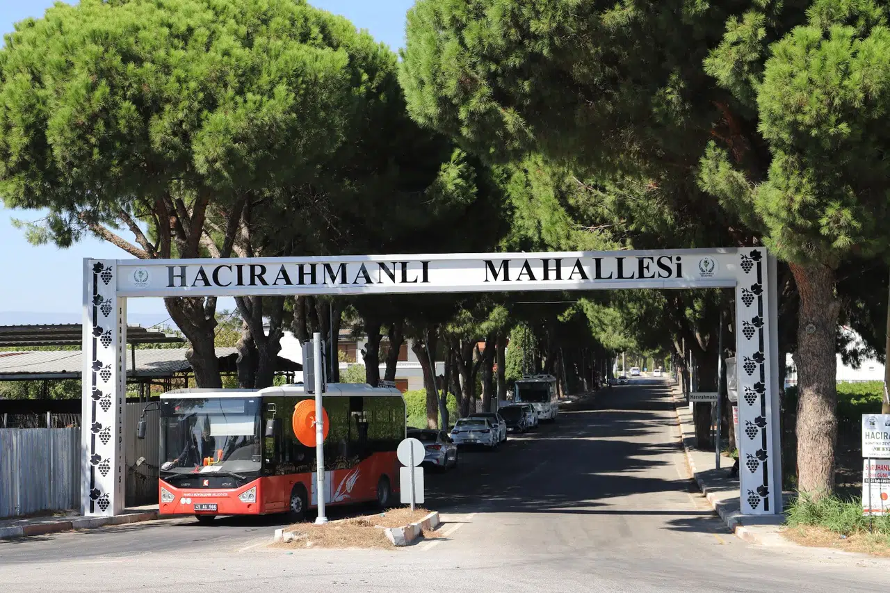 Saruhanlı Belediyesi’nden mahallelere modern dokunuş