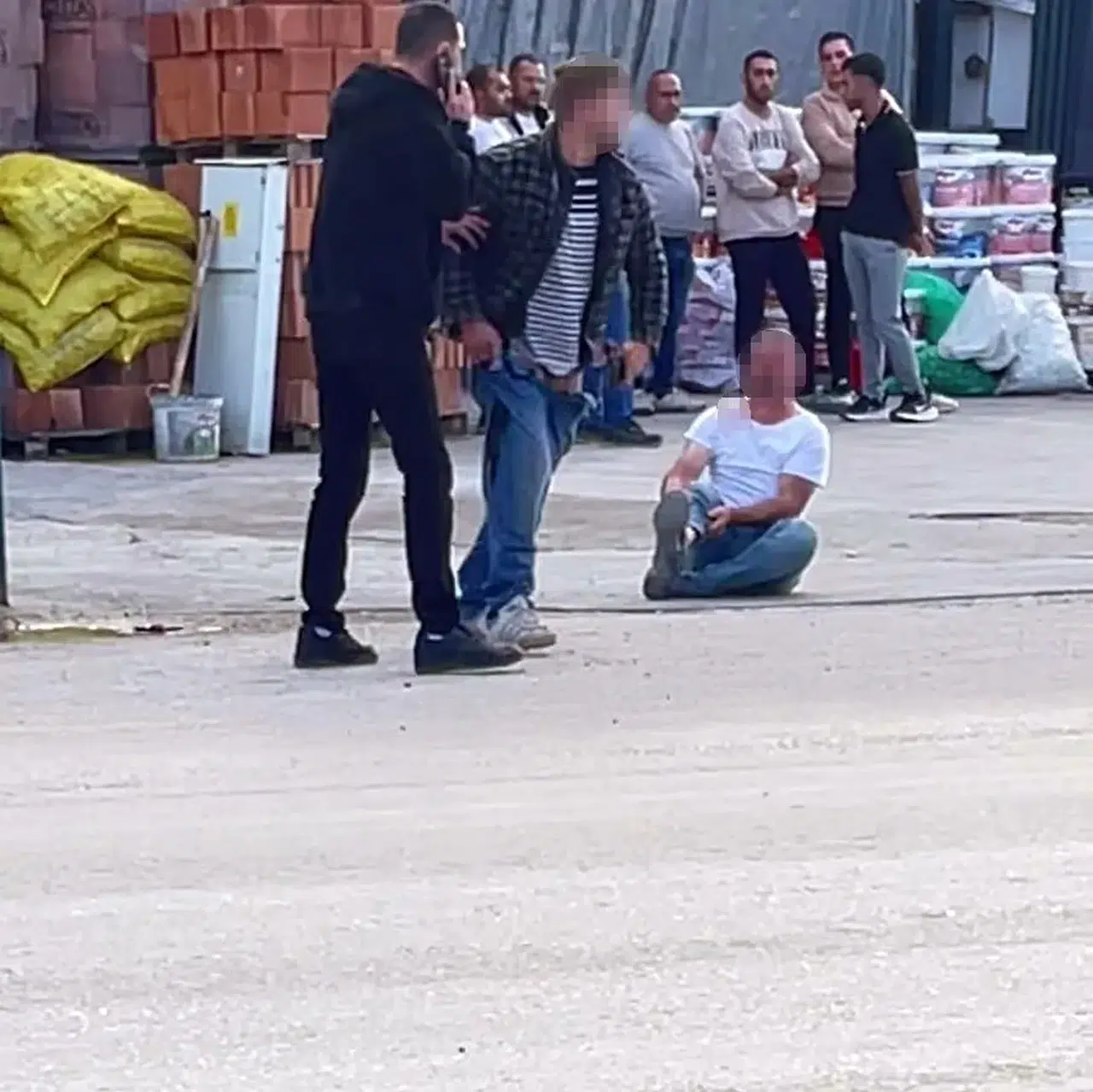 Tartışmada silahlar konuştu: 2 yaralı, 2 gözaltı