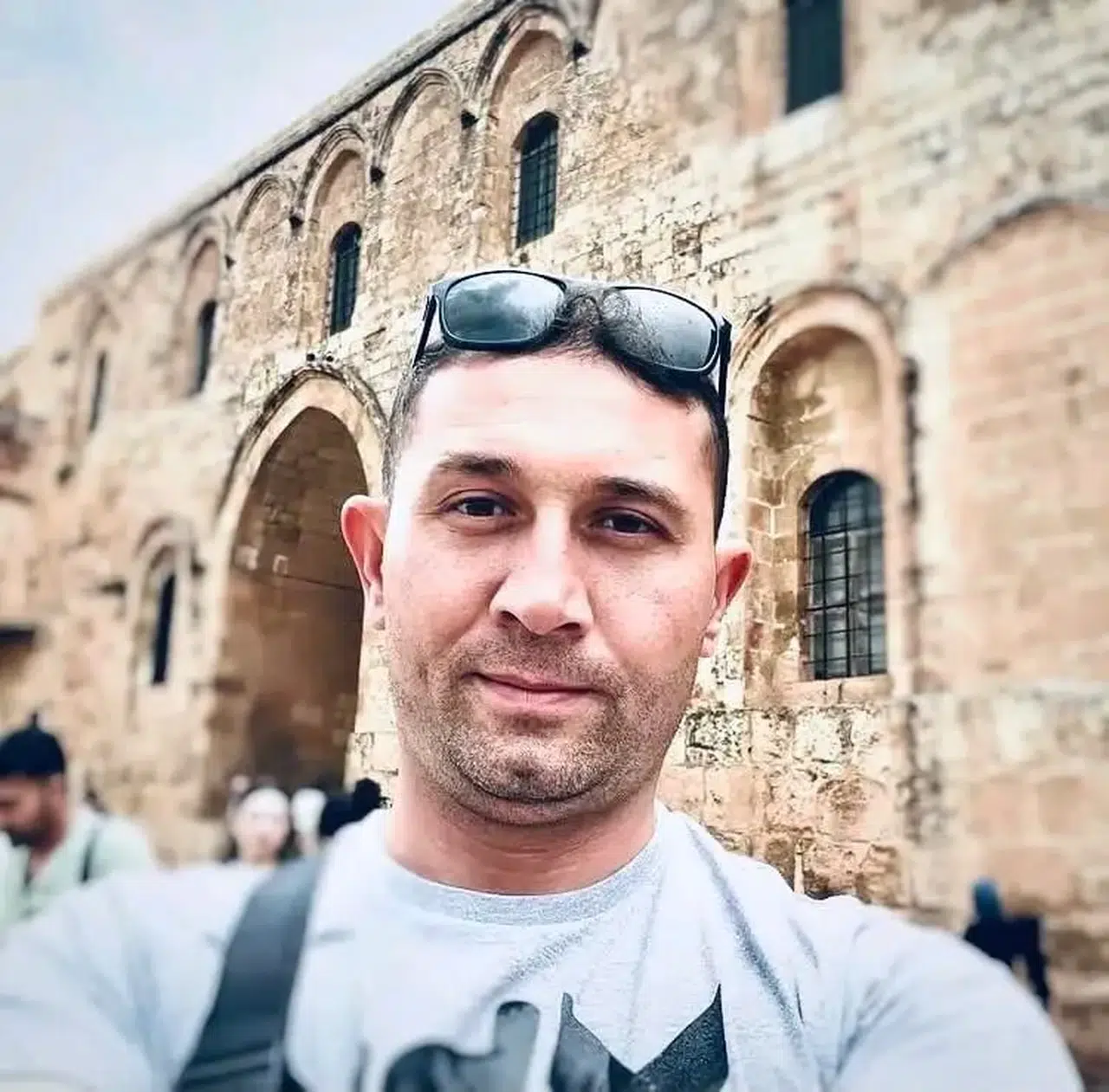 Genç Astsubay kalbine yenik düştü