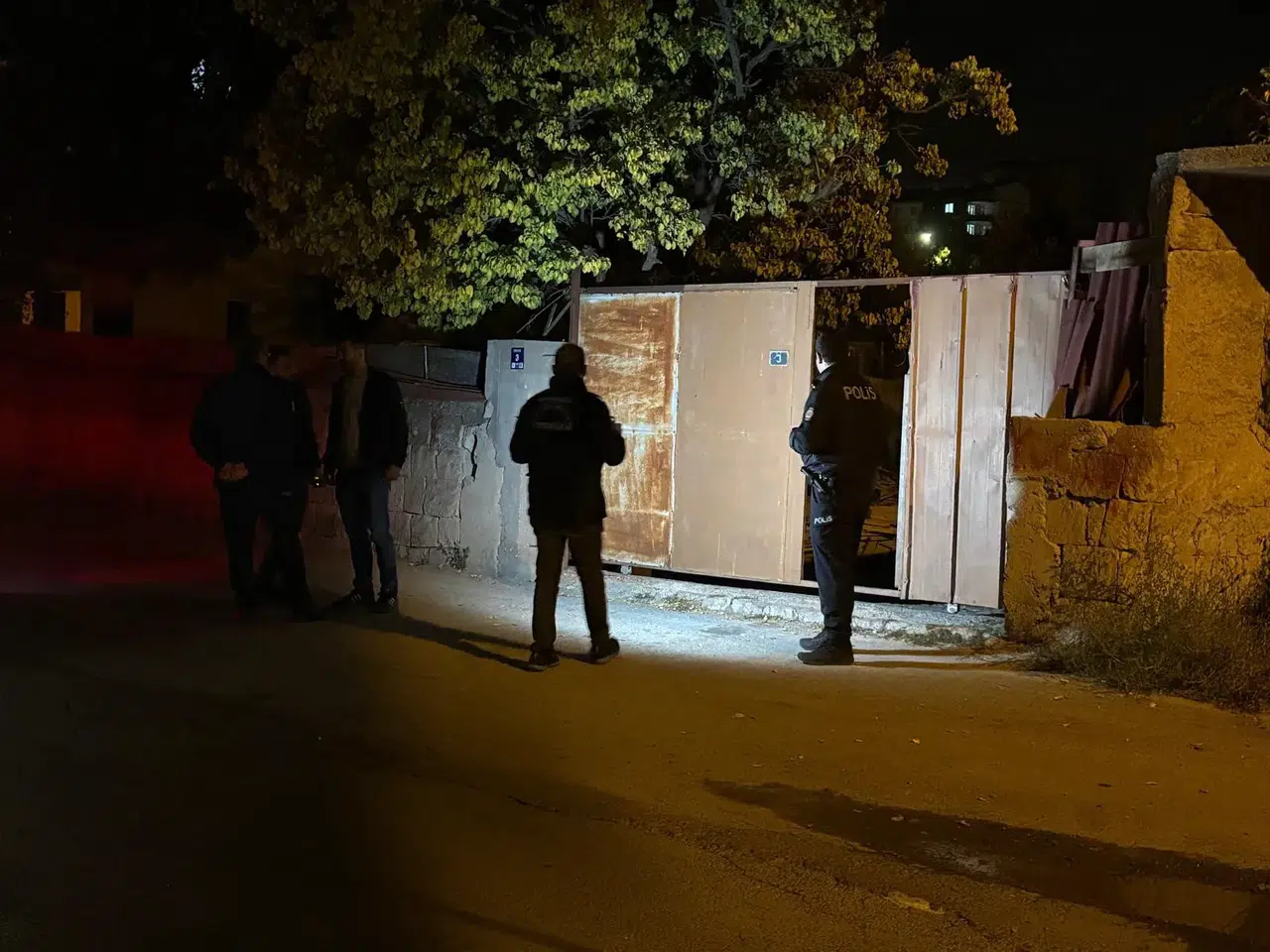 Dayı yeğen arasındaki kavga kanlı bitti