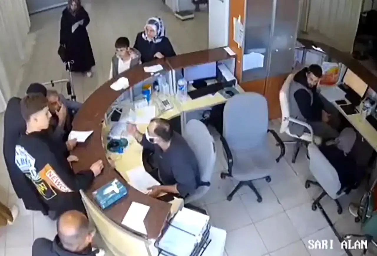 Bu sefer şiddet uygulayan doktor oldu