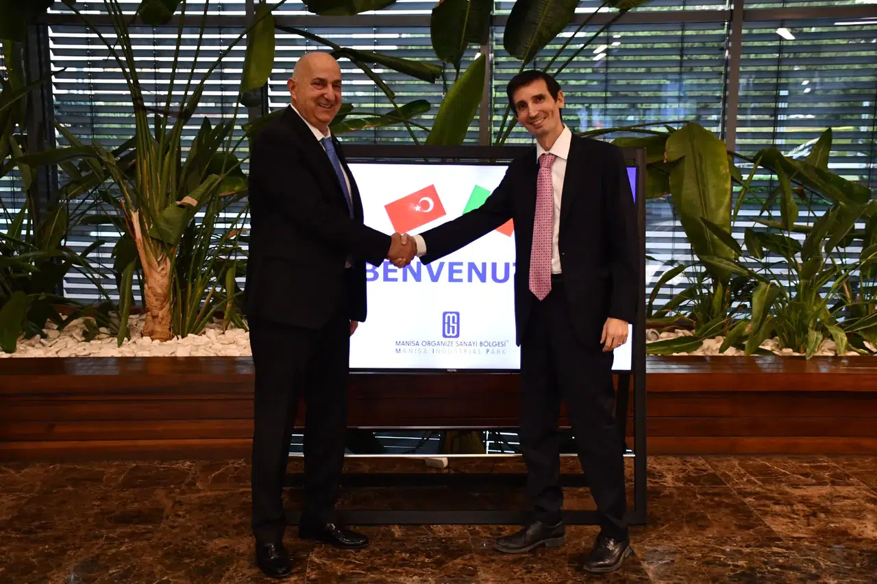 İzmir İtalya Konsolosu Bıanchı Başkan Türek’i ziyaret etti