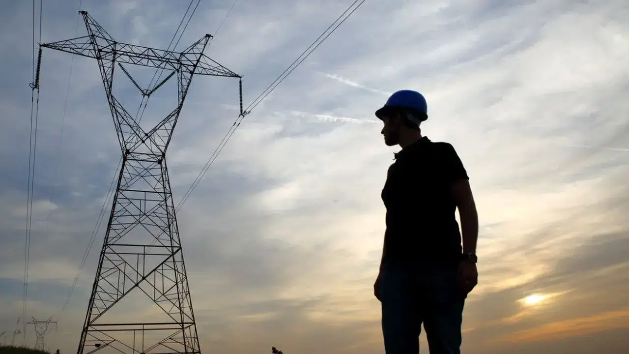 İstanbul’da 18 İlçede Elektrik Kesintisi Yaşanacak: 18 Ekim Kesinti Detayları Açıklandı