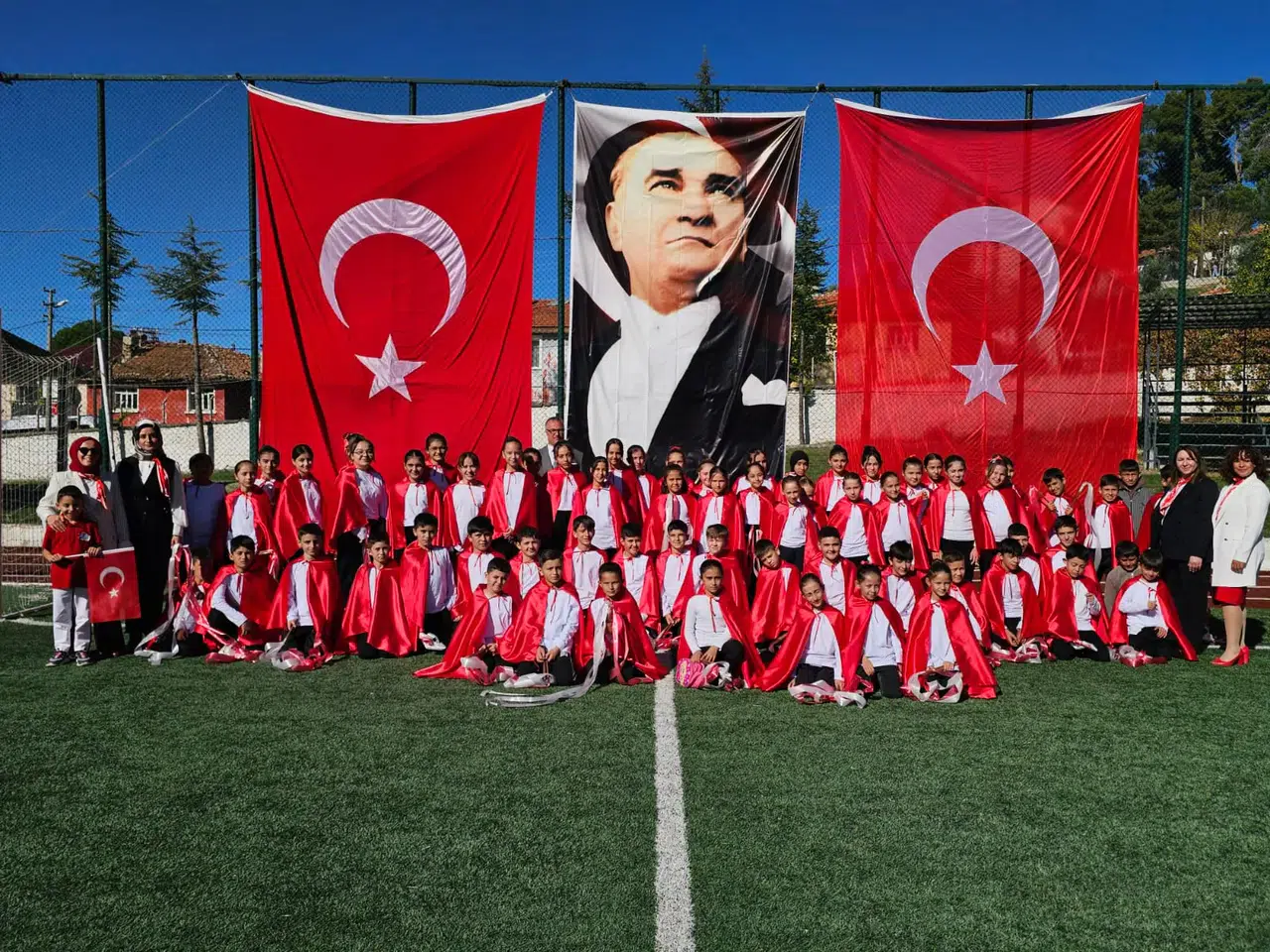 Demirci’de Cumhuriyet’in 102. yılı coşkuyla kutlandı