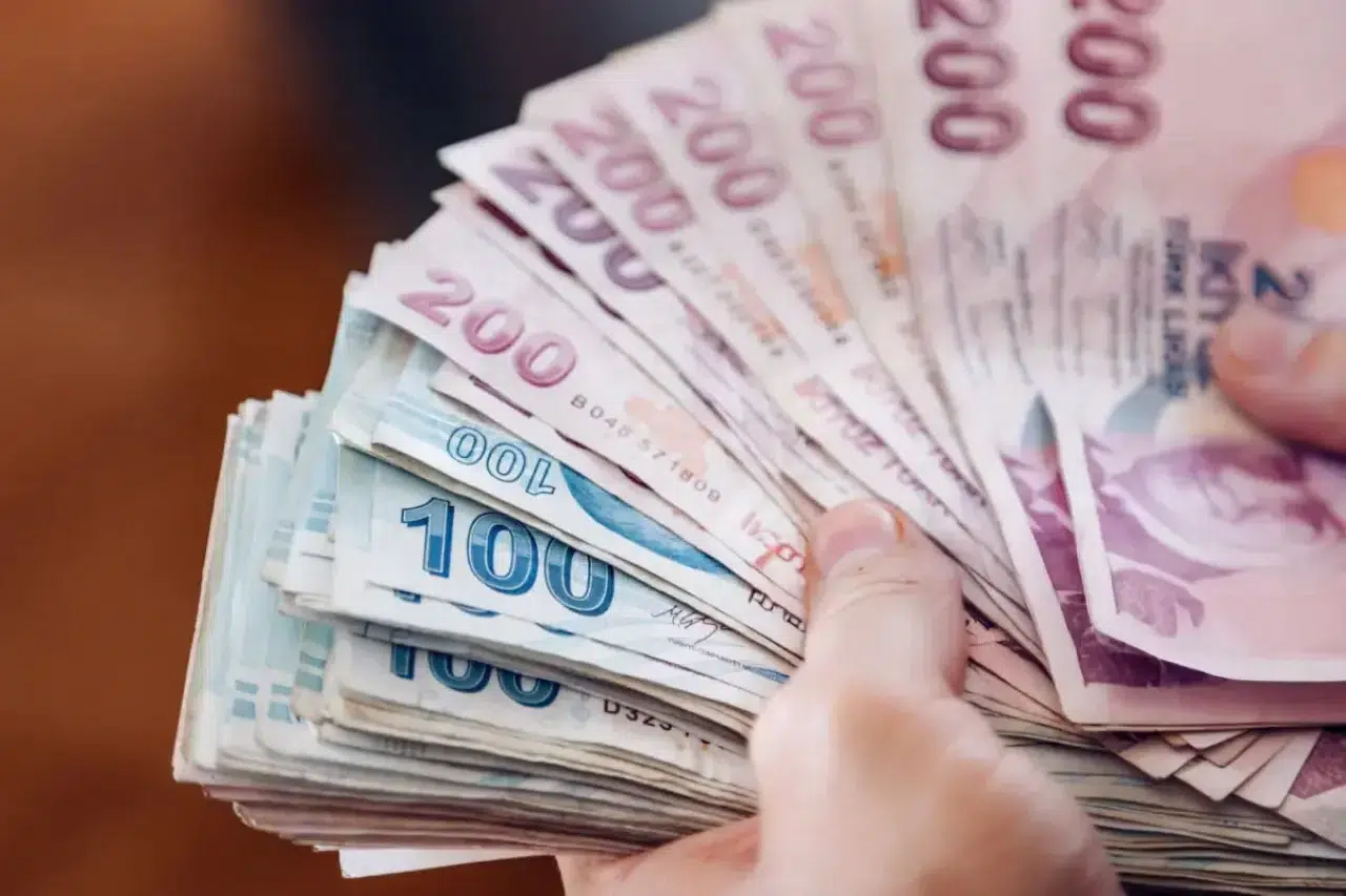 Milyonlarca kişinin borcu siliniyor
