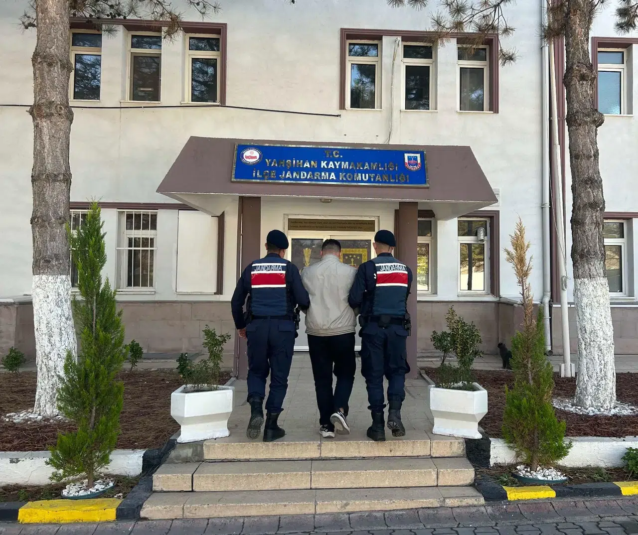 Firari hükümlü kıs kıvrak yakalandı