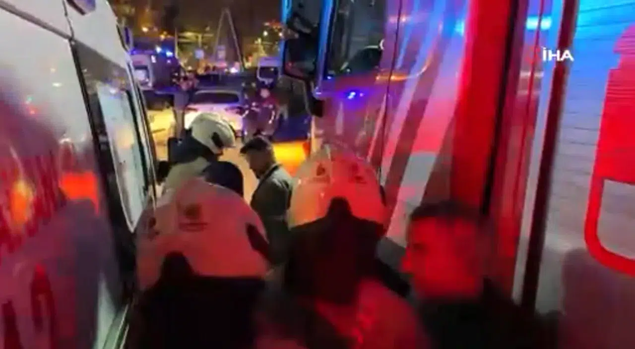 Metro iskelesi çöktü: 1 ölü