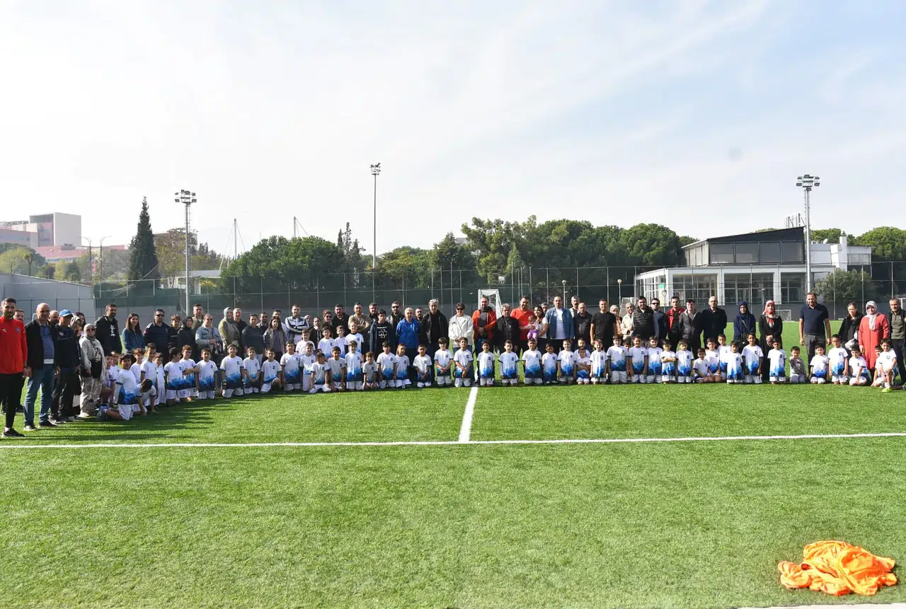 Yunusemre Belediyespor seçmelerine yoğun ilgi