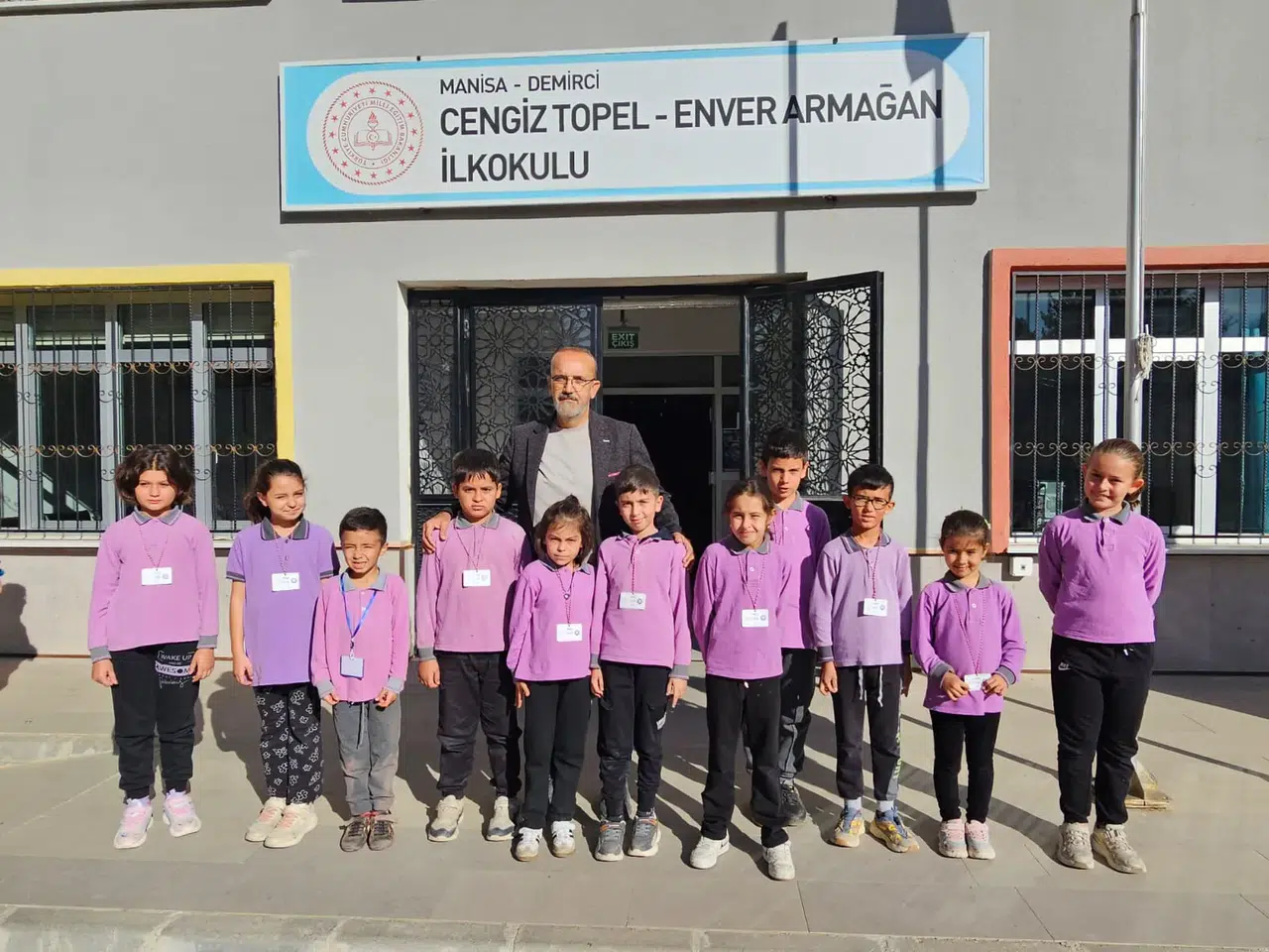 Bu okulun “enerji avcıları” israfa izin vermiyor