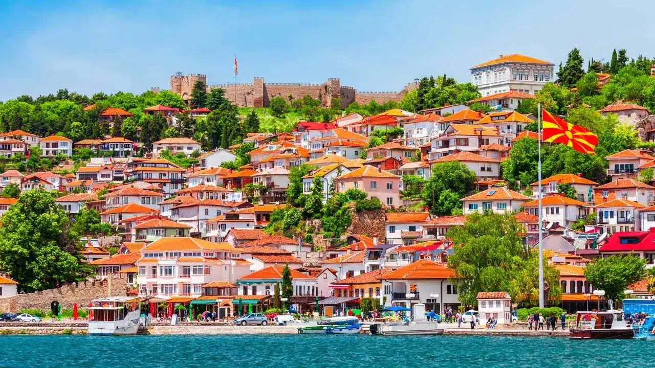 Karadağ vizeli olunca Türklerin yeni adresi belli oldu! Vizesiz ucuz yaşam