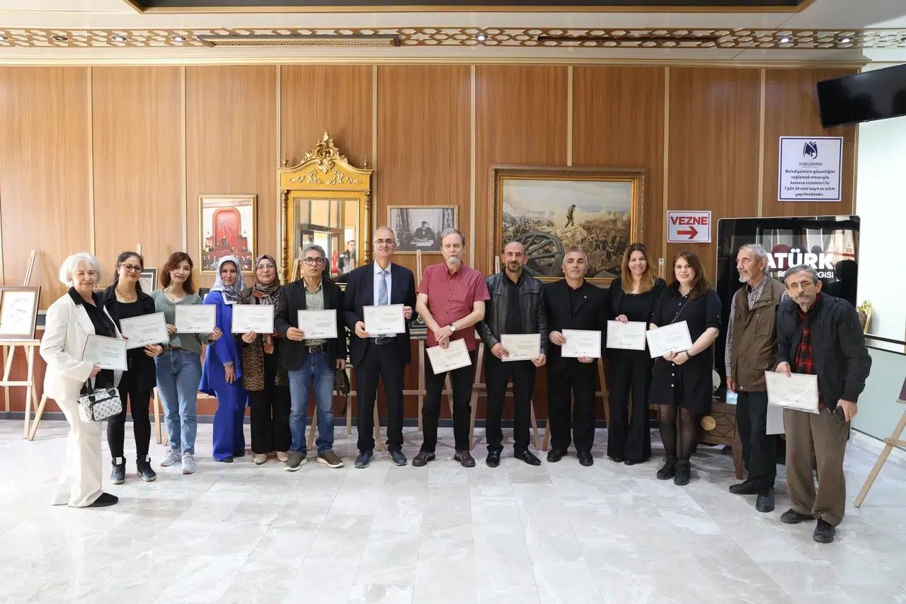 Manisalı sanatçılardan anlamlı sergi