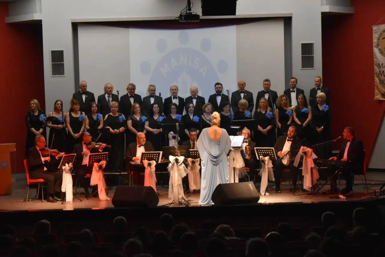 Atatürk'ü sevdiği şarkılarla anacaklar