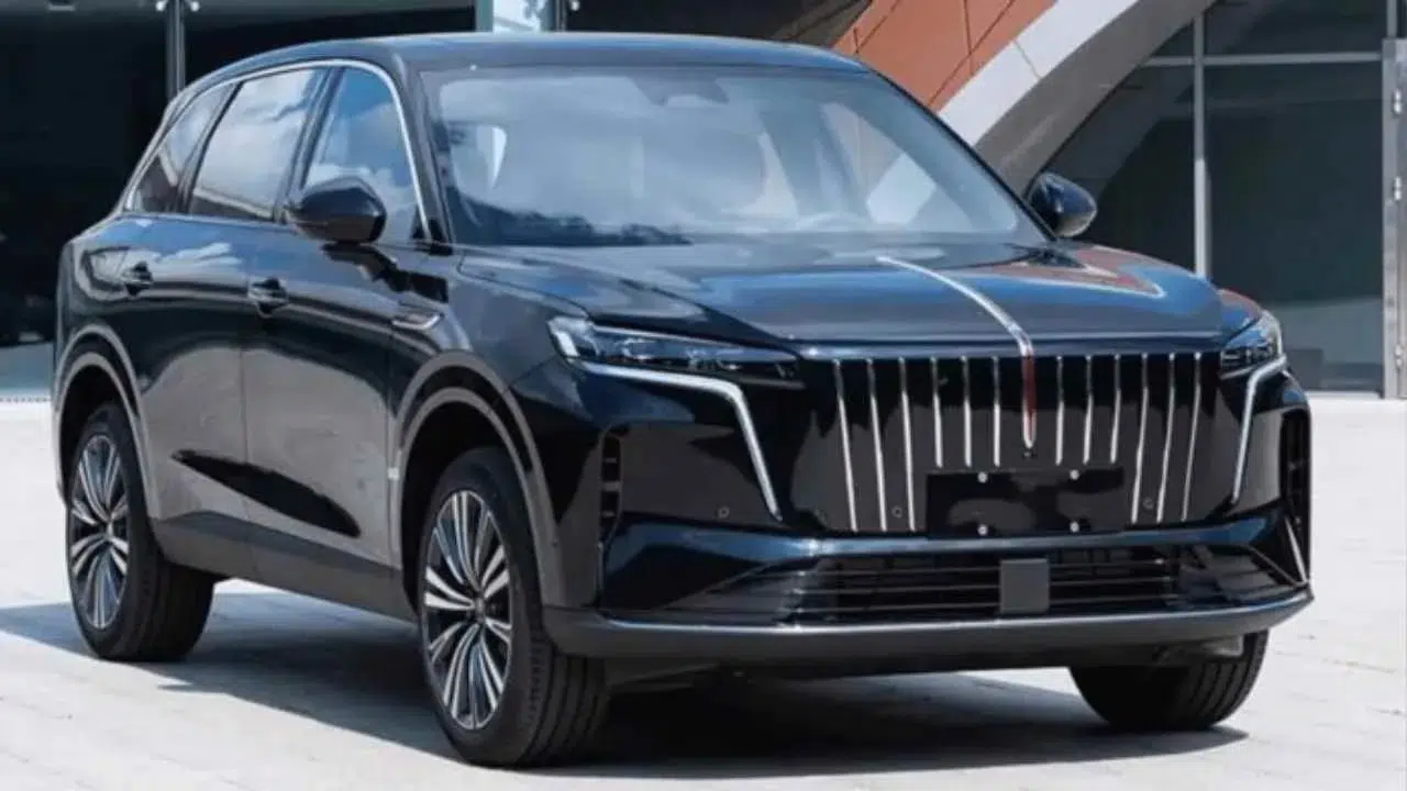 Tek depoyla yakıt almadan 2 bin 327 kilometre giden araba