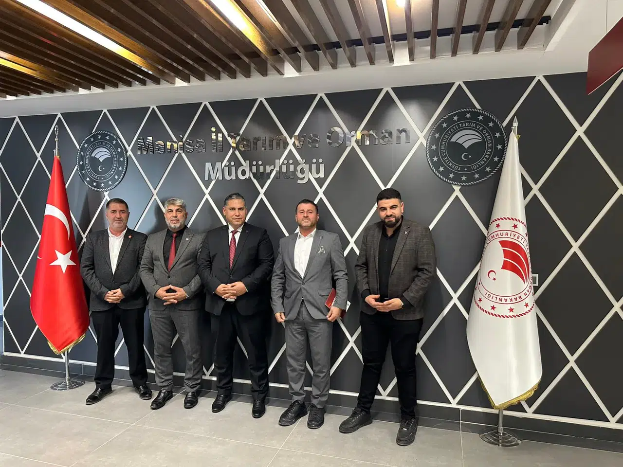 Yeniden Refah Partisi Yunusemre’den Tarım Müdürü Karayılan’a ziyaret