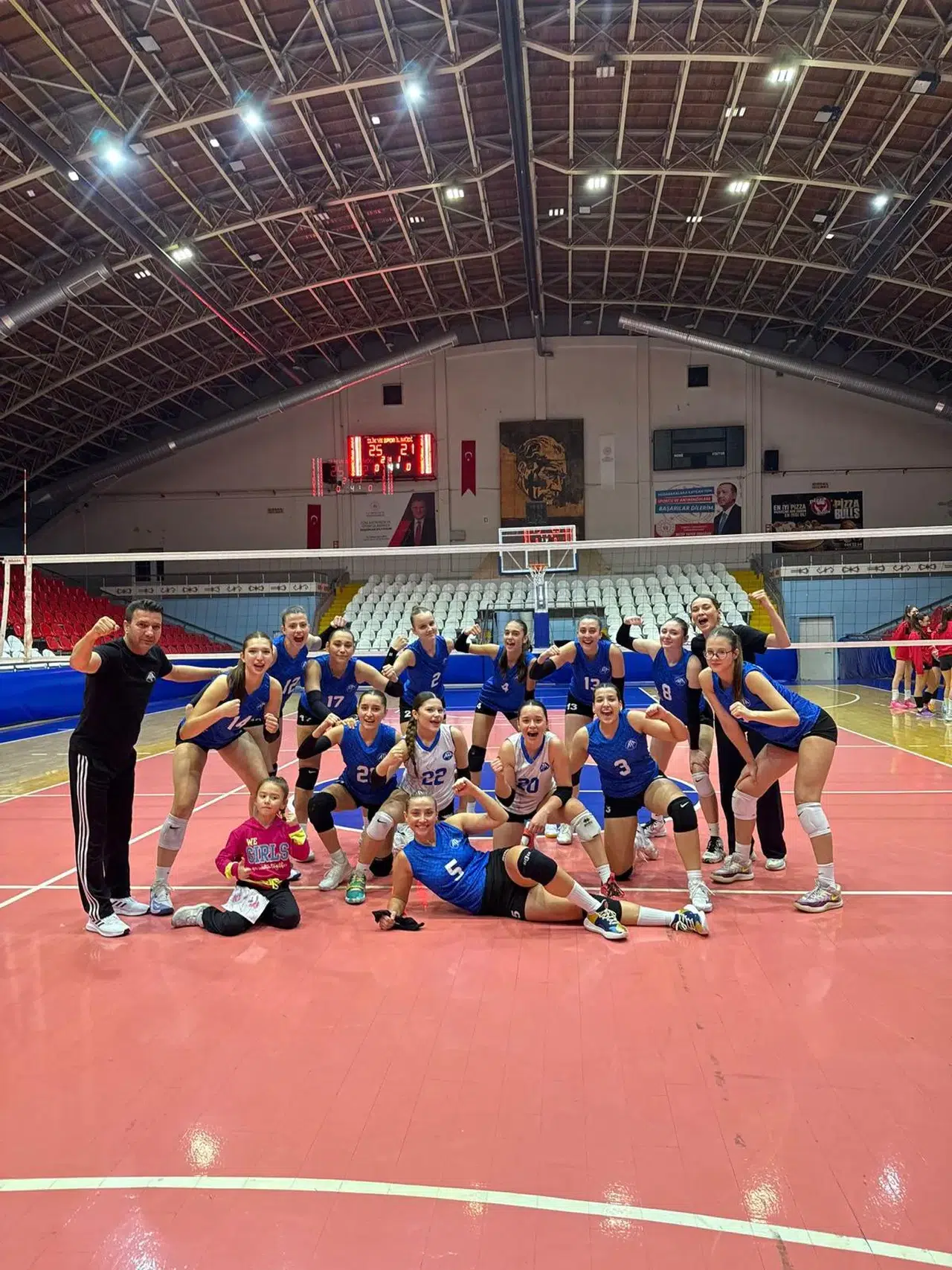 Manisa Derbisinde Gülen Taraf Ataspor Oldu: 3-1