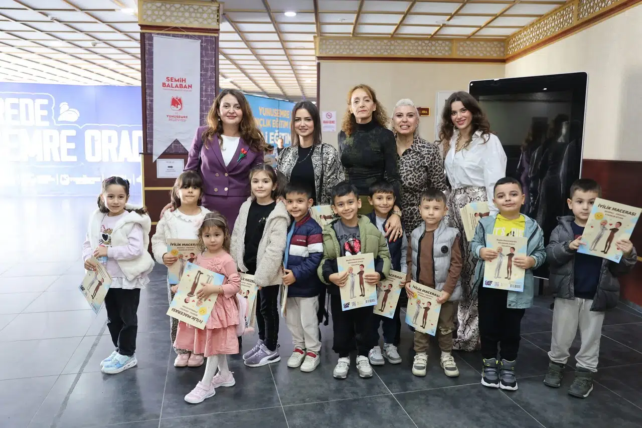 Yunusemreli çocuklar Dünya Çocuk Hakları Gününde doyasıya eğlendi