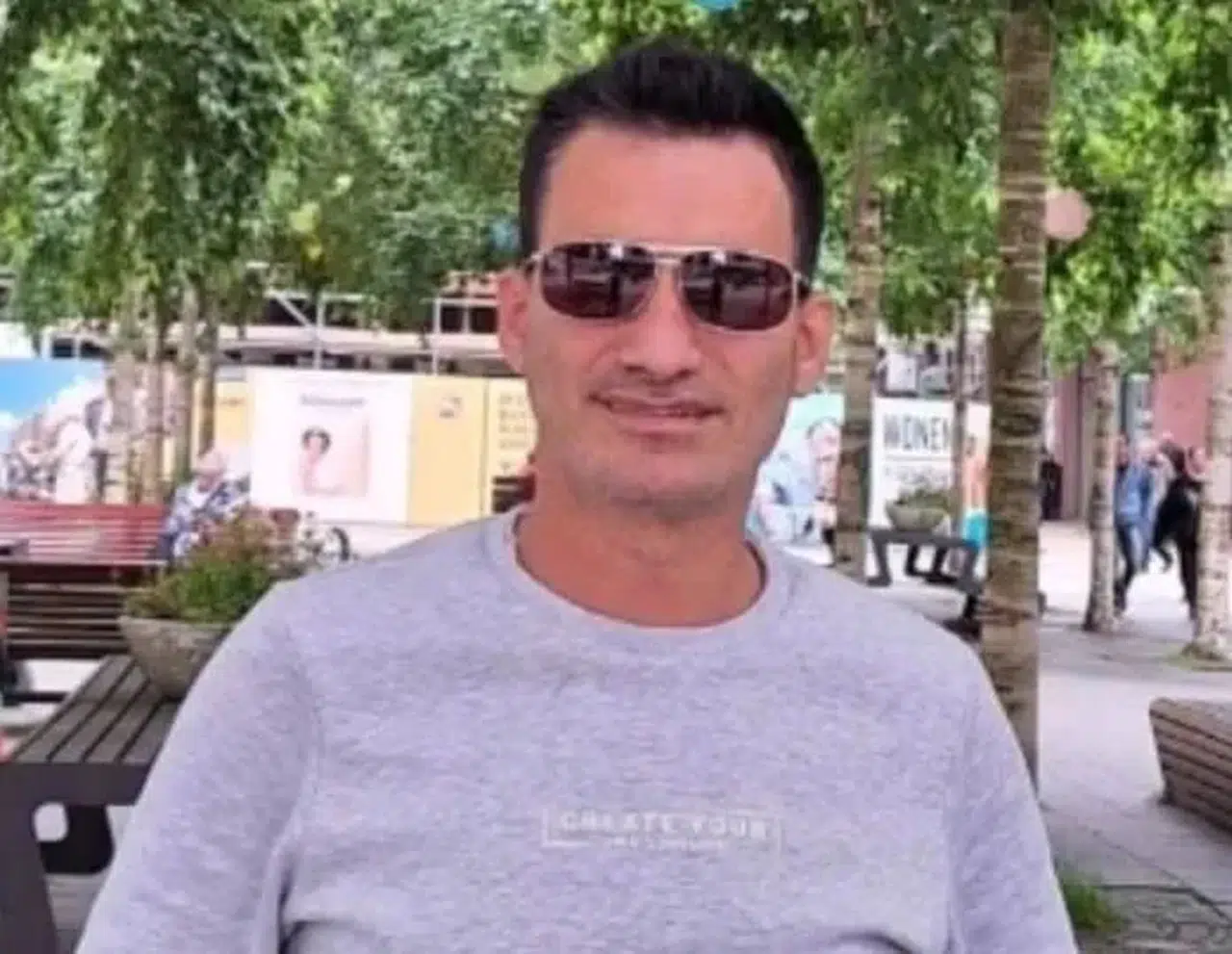 Otomobille çarpışan motosikletli hayatını kaybetti