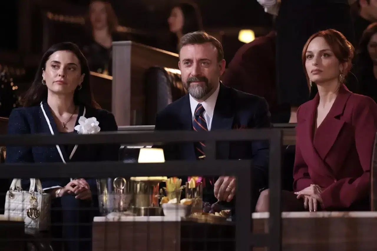 Kral Kaybederse final mi yapıyor?