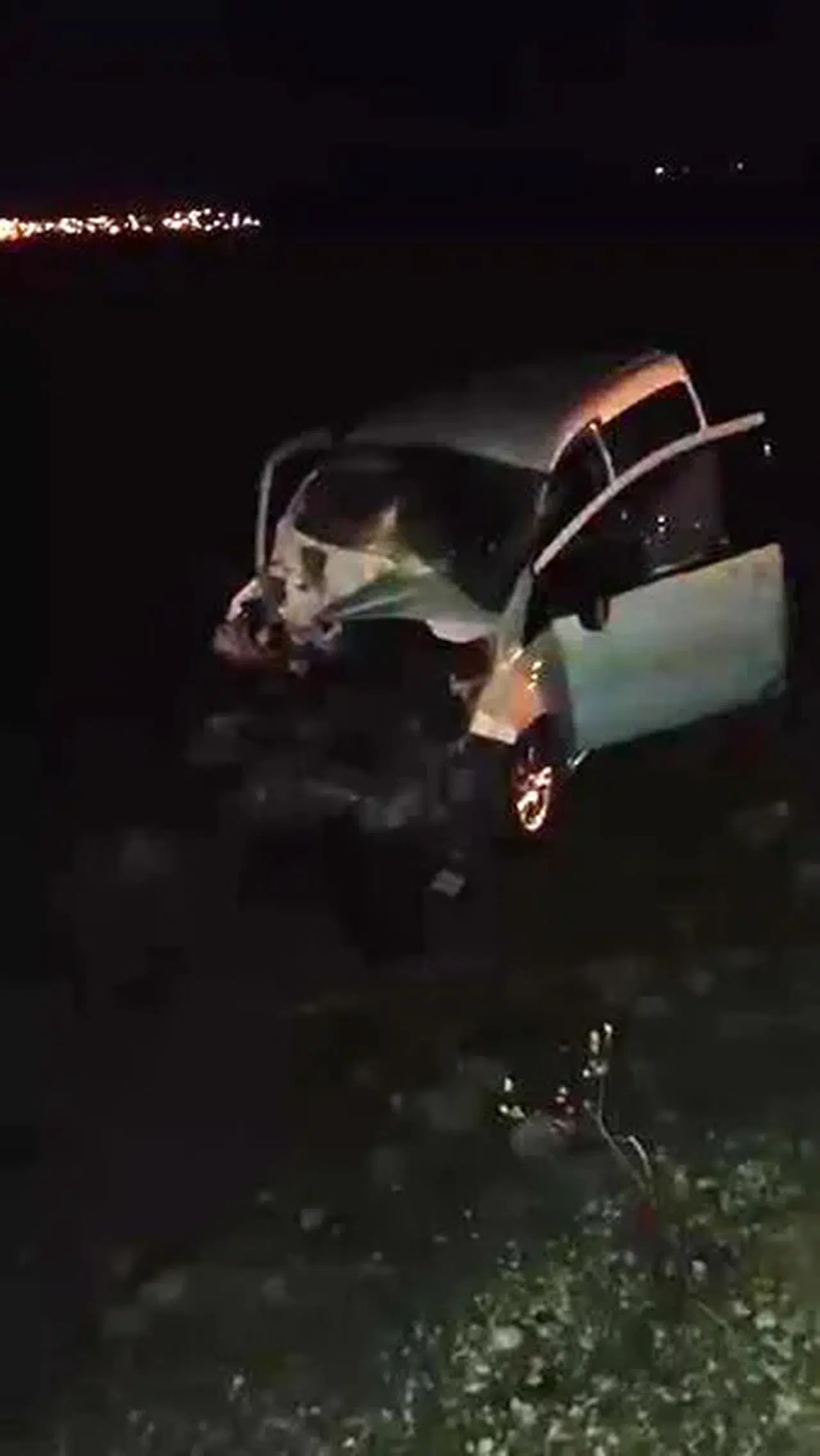 Hafif ticari araç ile traktör çarpıştı: 2 yaralı