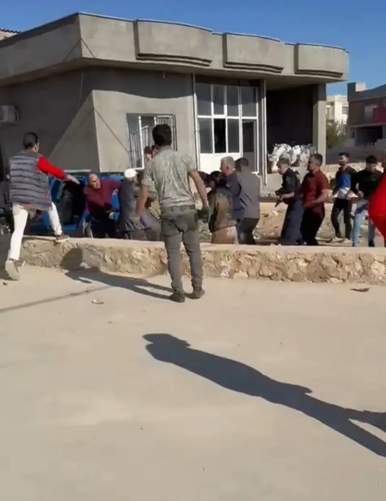 İki aile arasında sopalı kavga