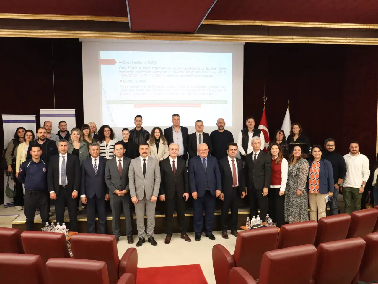 Manisa’da Adalet ve Sanayi İş Birliği Forumu düzenlendi