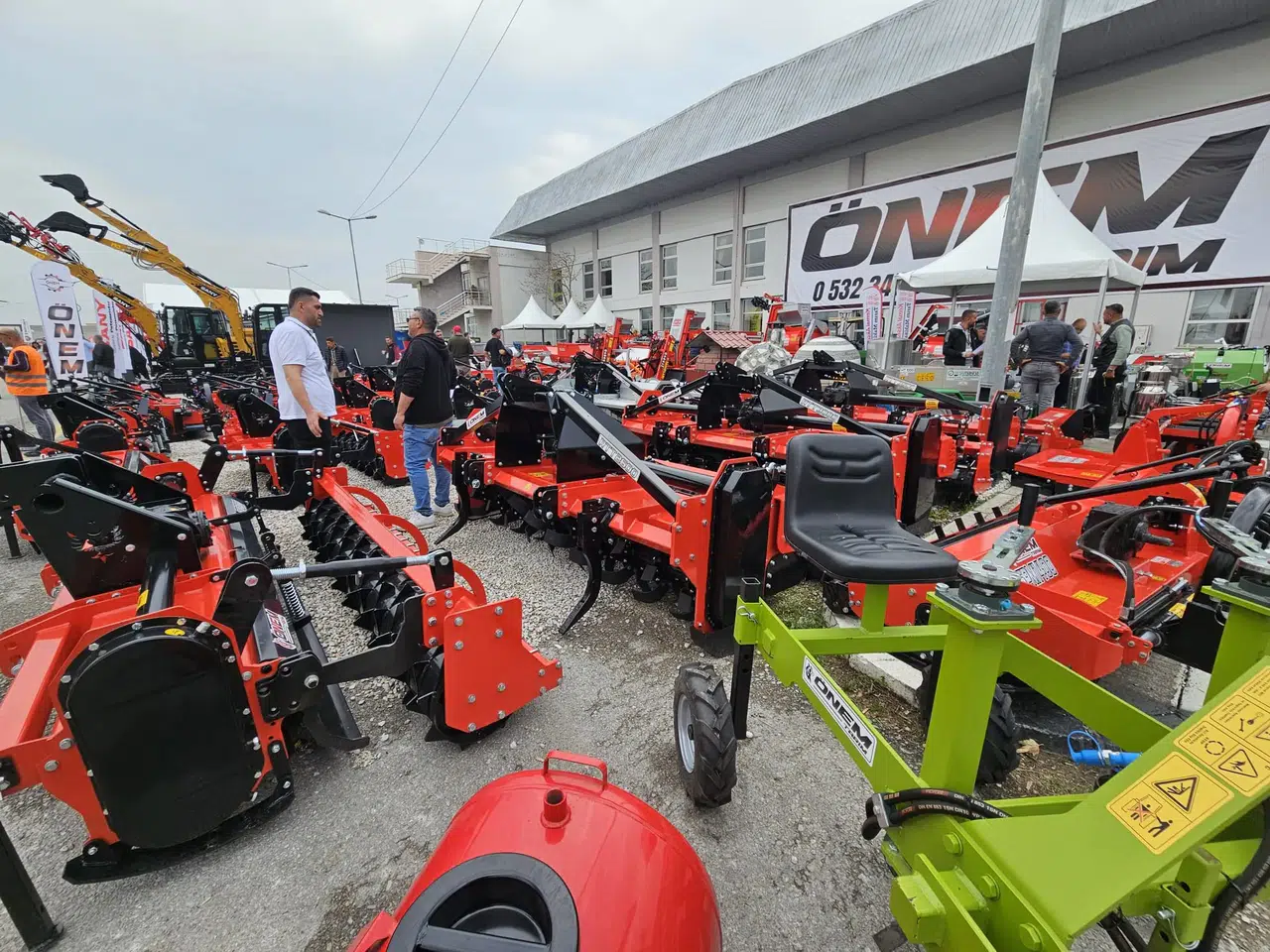 Manisa tarım fuarı ziyaretçi akınına uğradı