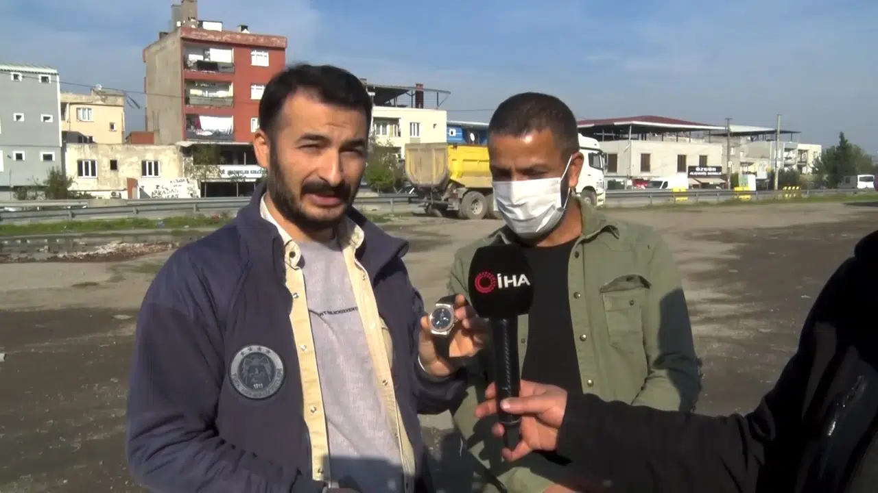 Çöpten buldukları servet değerinde