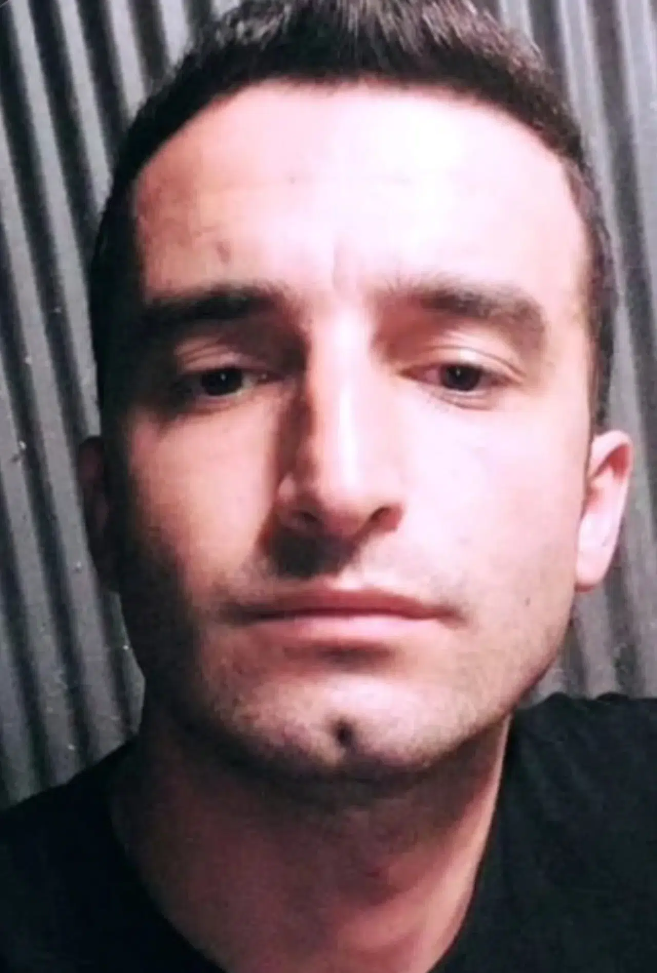 Polis memuru ölü bulundu