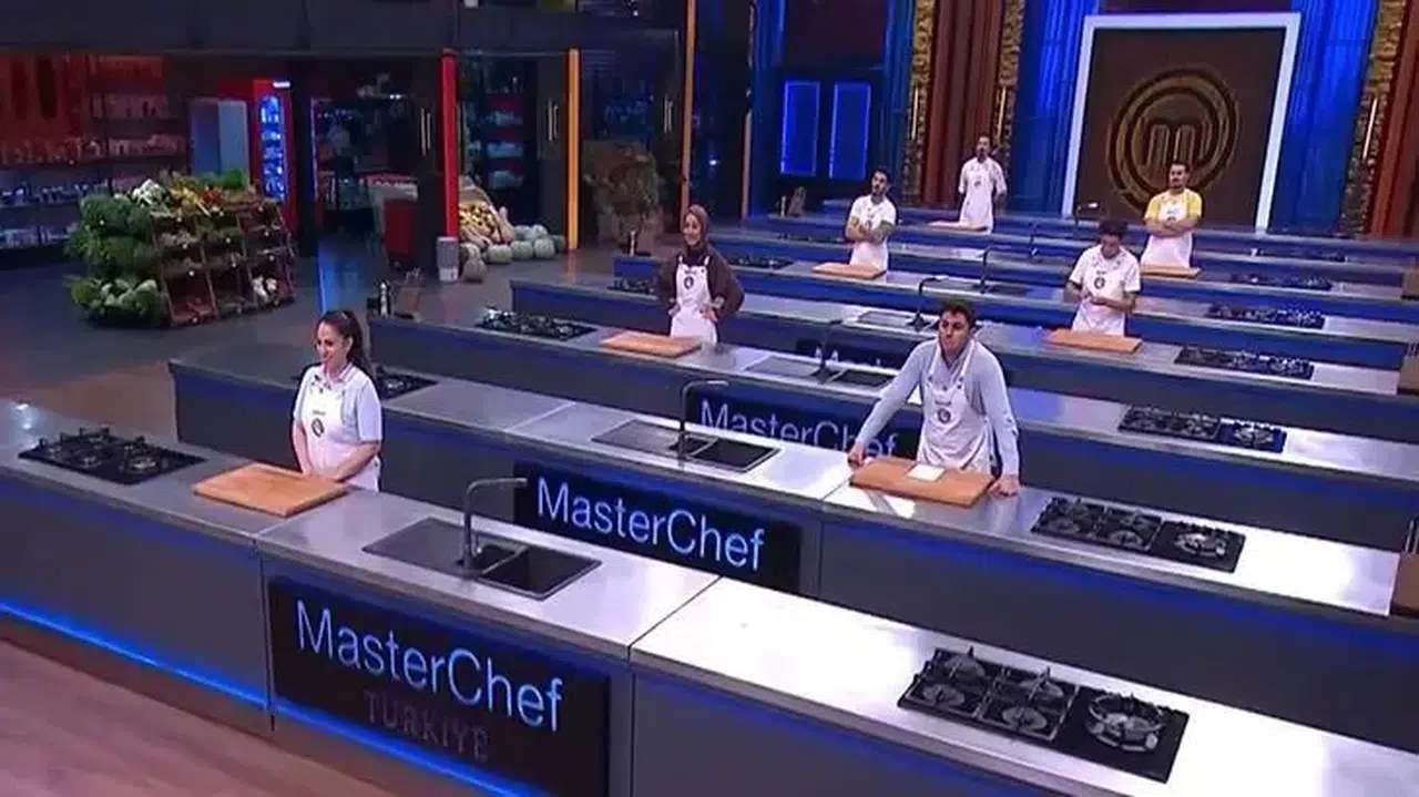 MasterChef’te İkinci Ceketi Kim Giydi? 1 Aralık 2025 Bölümünde Nefes Kesen Rekabet!
