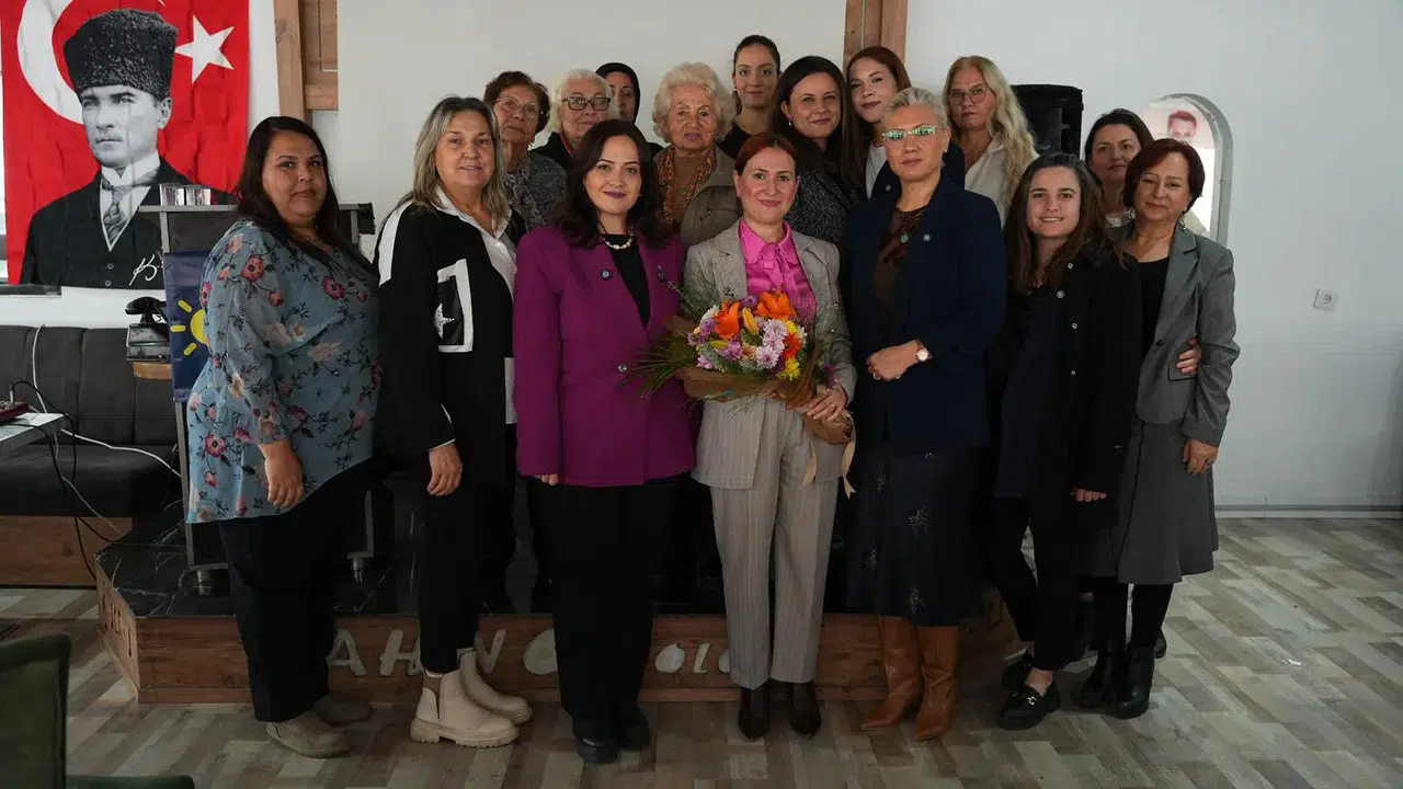 İYİ Parti Şehzadelerden Kadın Hakları söyleşisi