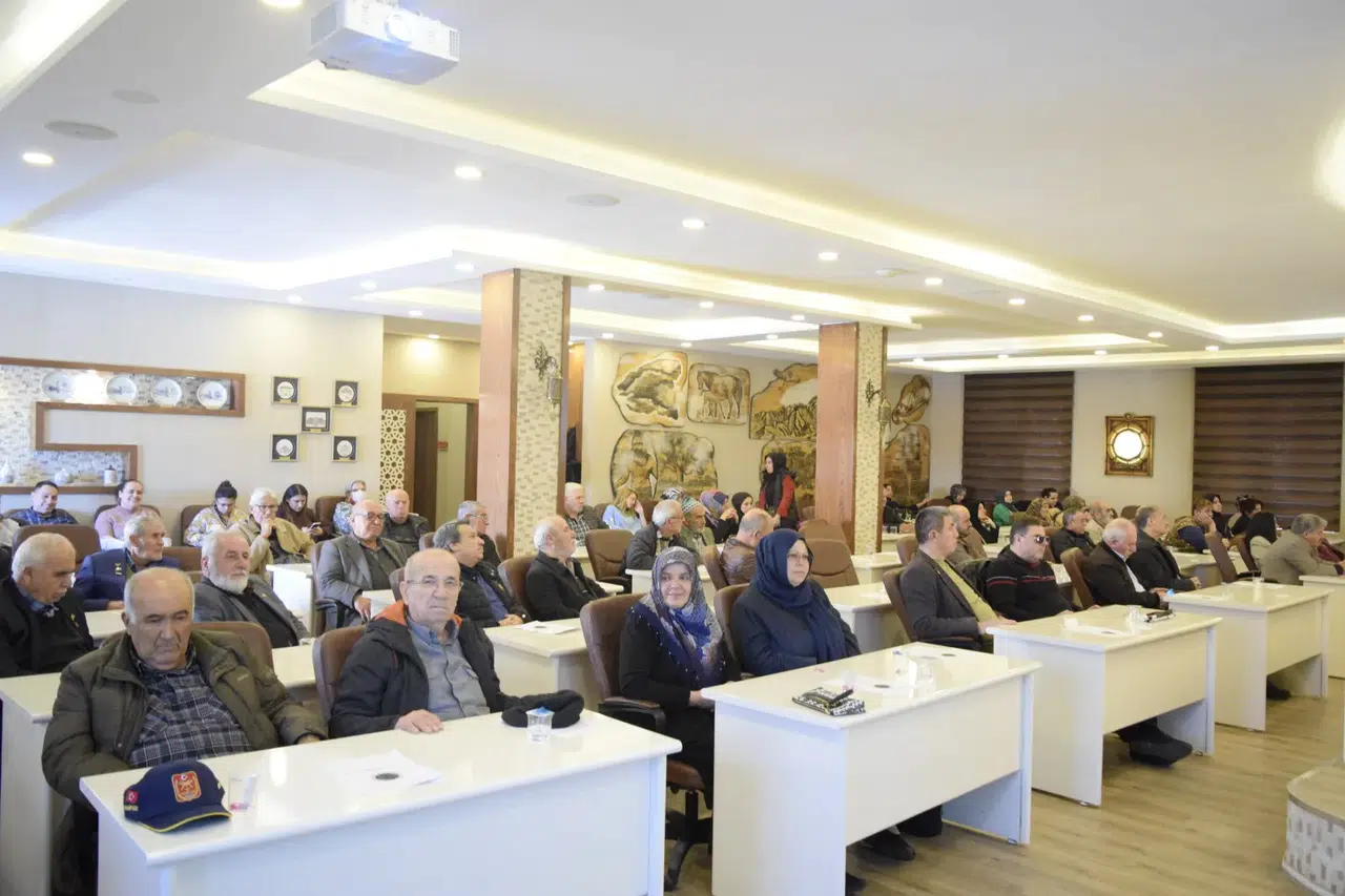 Şehzadeler Kaymakamlığından afet ve güvenli kullanım farkındalık eğitimi