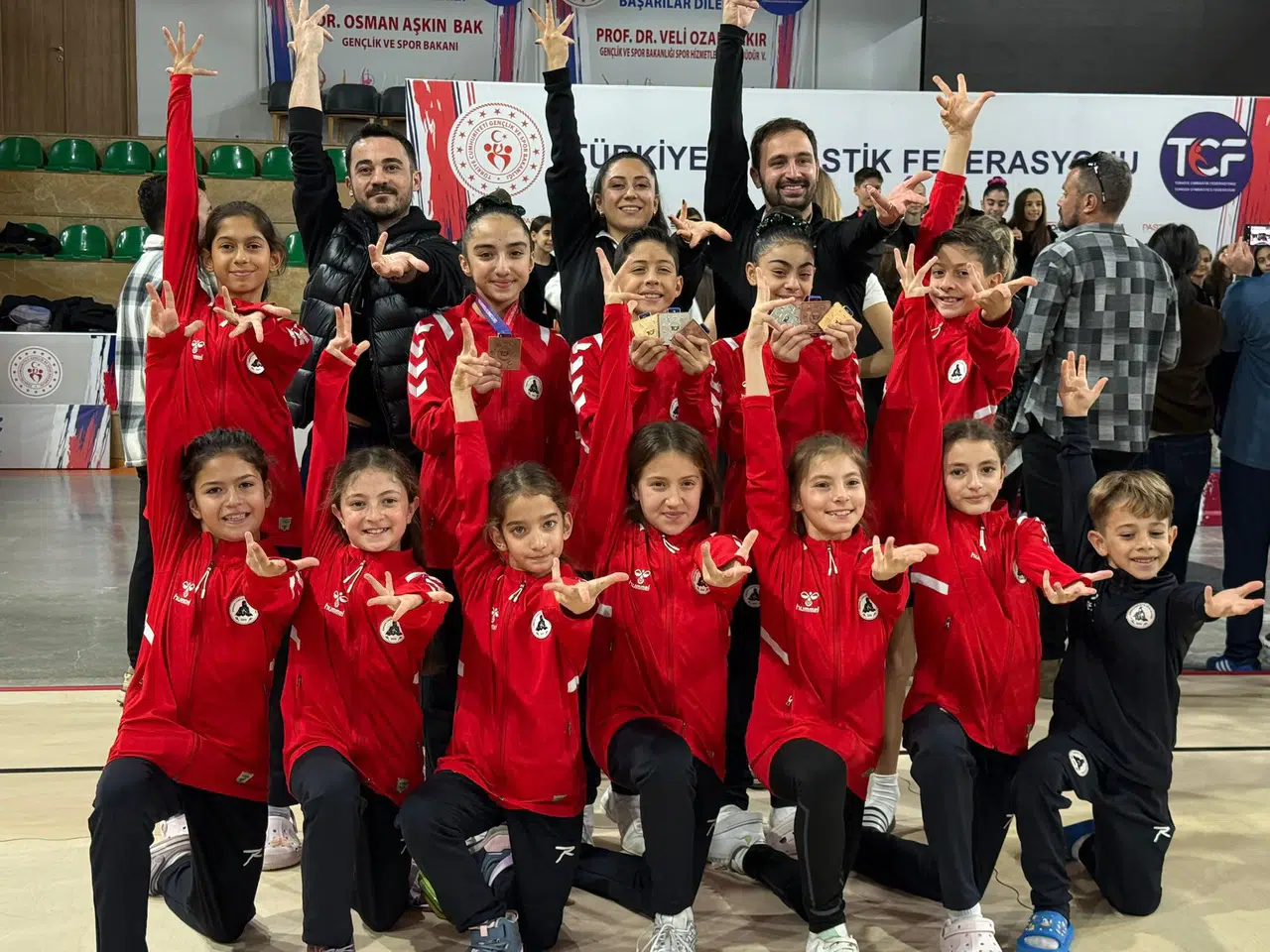 Tarzan Cimnastik Spor Kulübünden büyük başarı