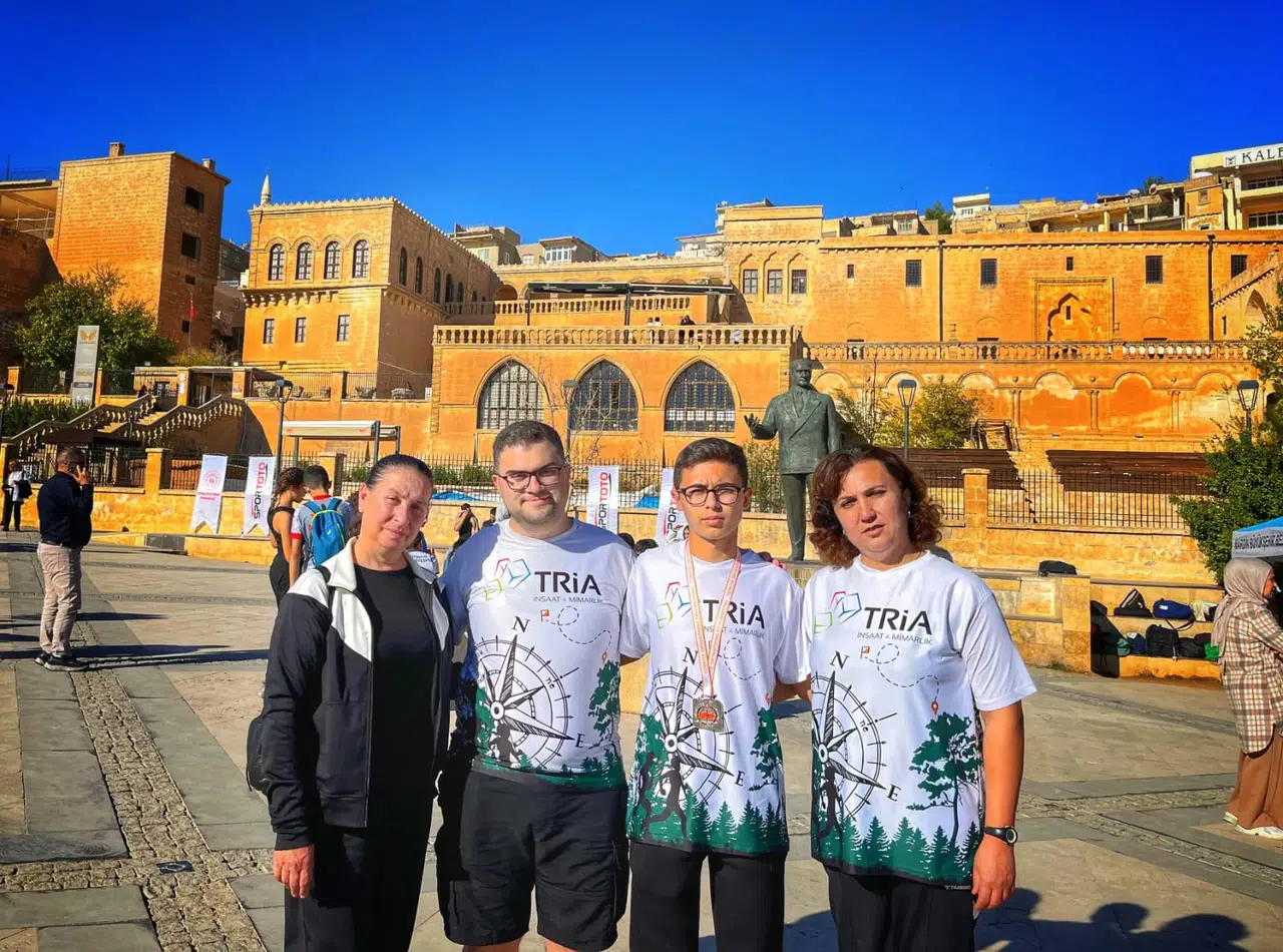 Manisa Oryantiring Şampiyonasında 9 madalya ve 5 kupa ile zirvede