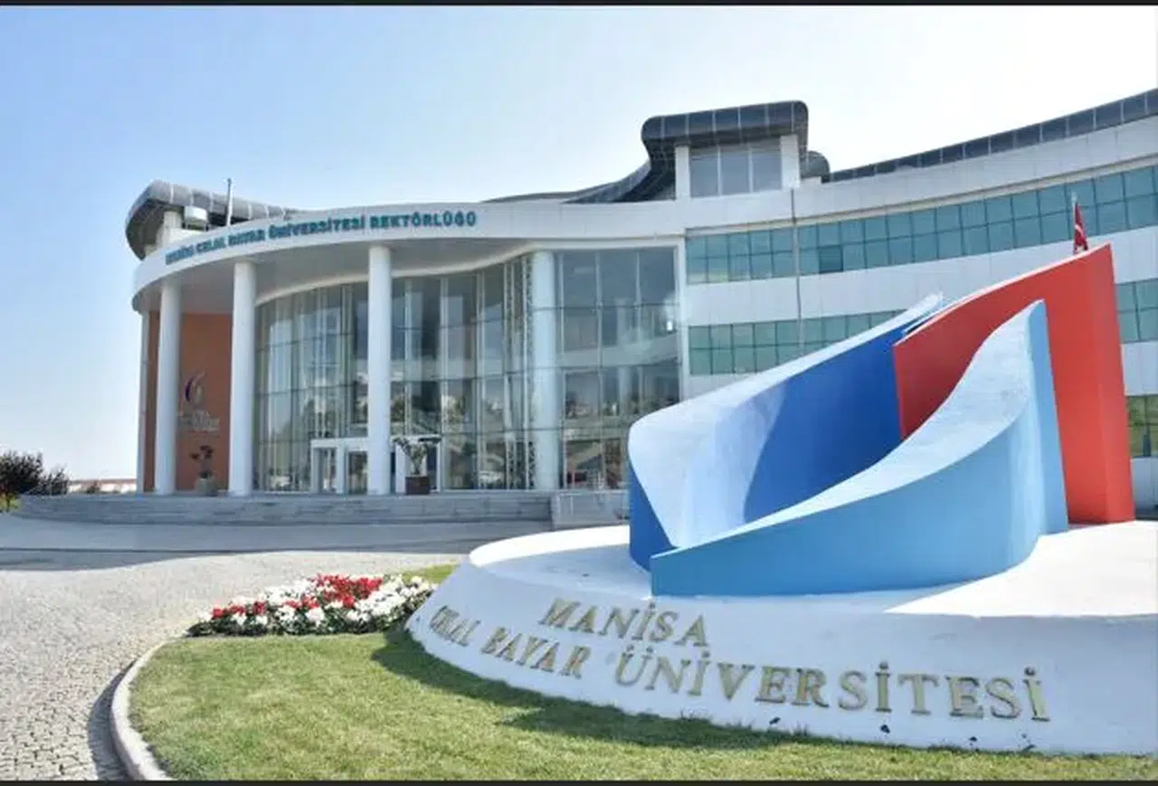 Manisa Celal Bayar Üniversitesi yükselişini sürdürüyor