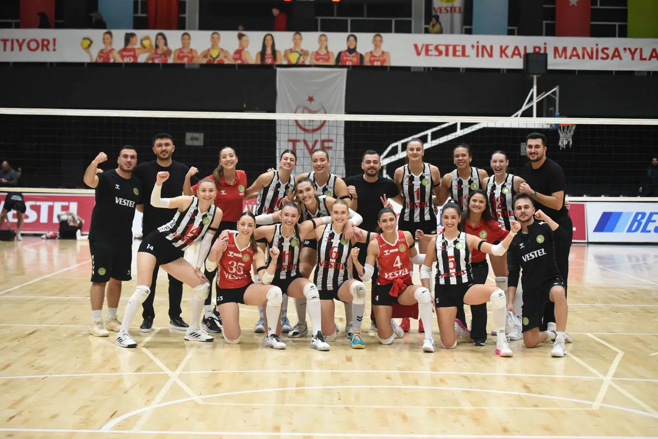 Vestel Manisa BBSK, liderliğini sürdürüyor