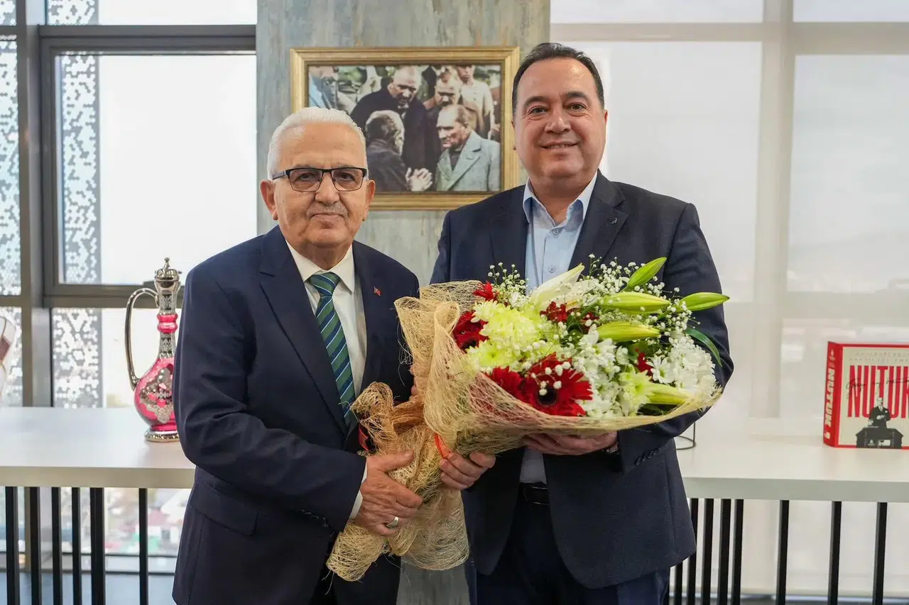 Başkan Recep Çınar’dan Başkan Dutlulu’ya ziyaret