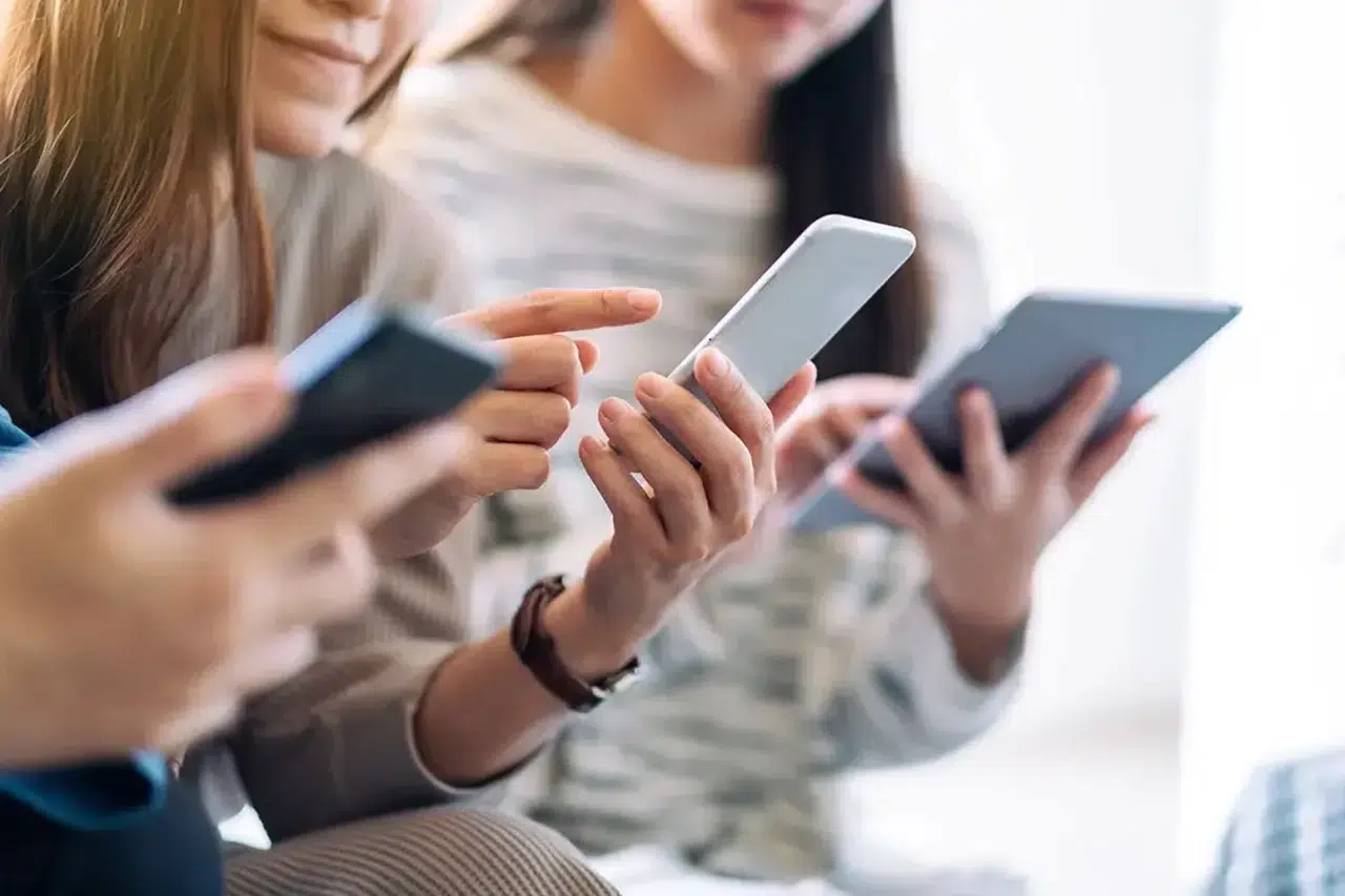 Cep telefonu aboneliğinde yeni dönem! Hatlar 3 ayda kapanacak