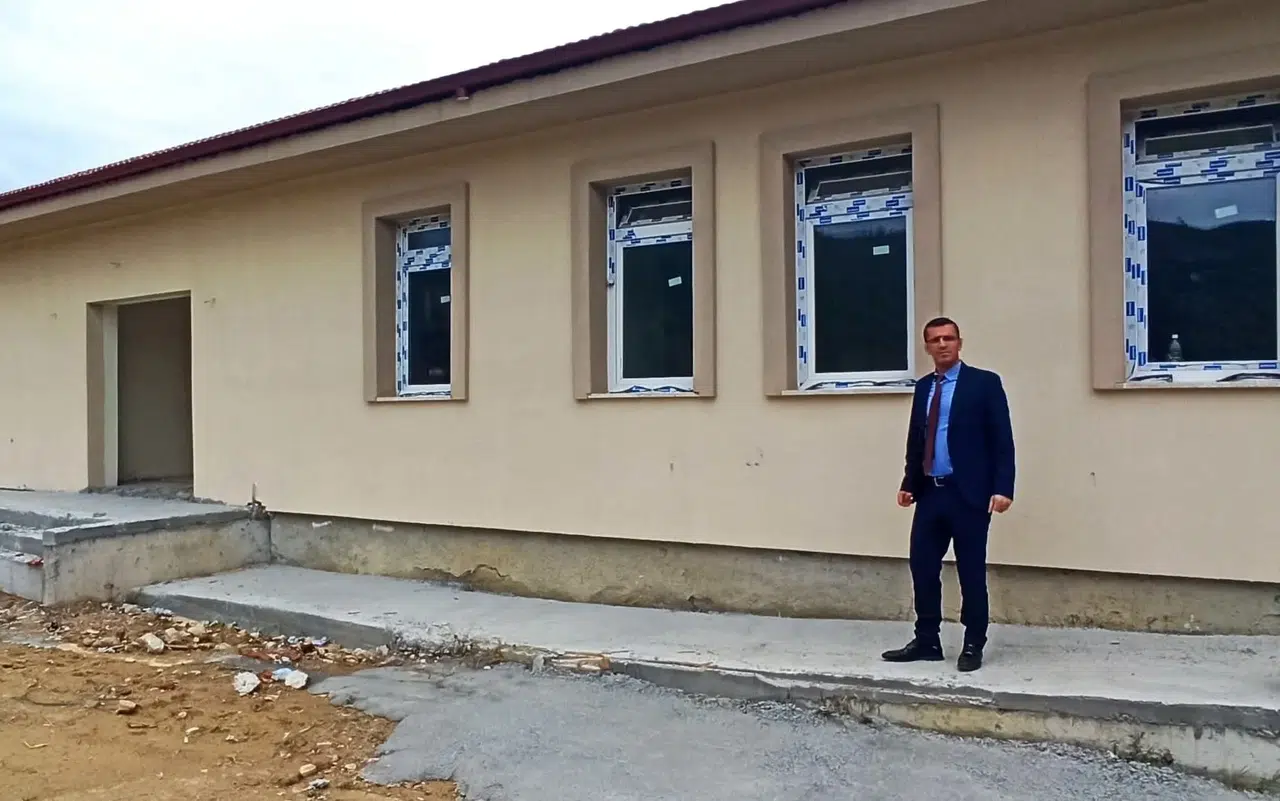 Sarıgöl'de yarım kalan okul projesi hızla tamamlanıyor